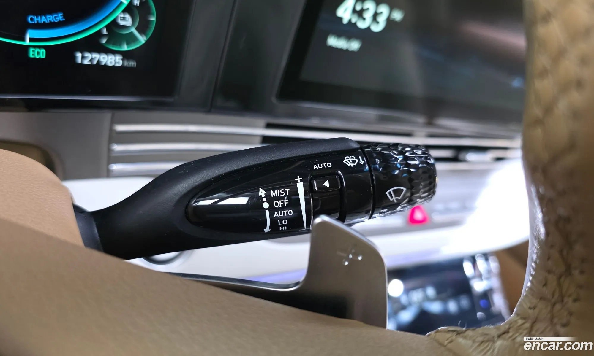 Hyundai Grandeur IG Hybrid 2020 — 28