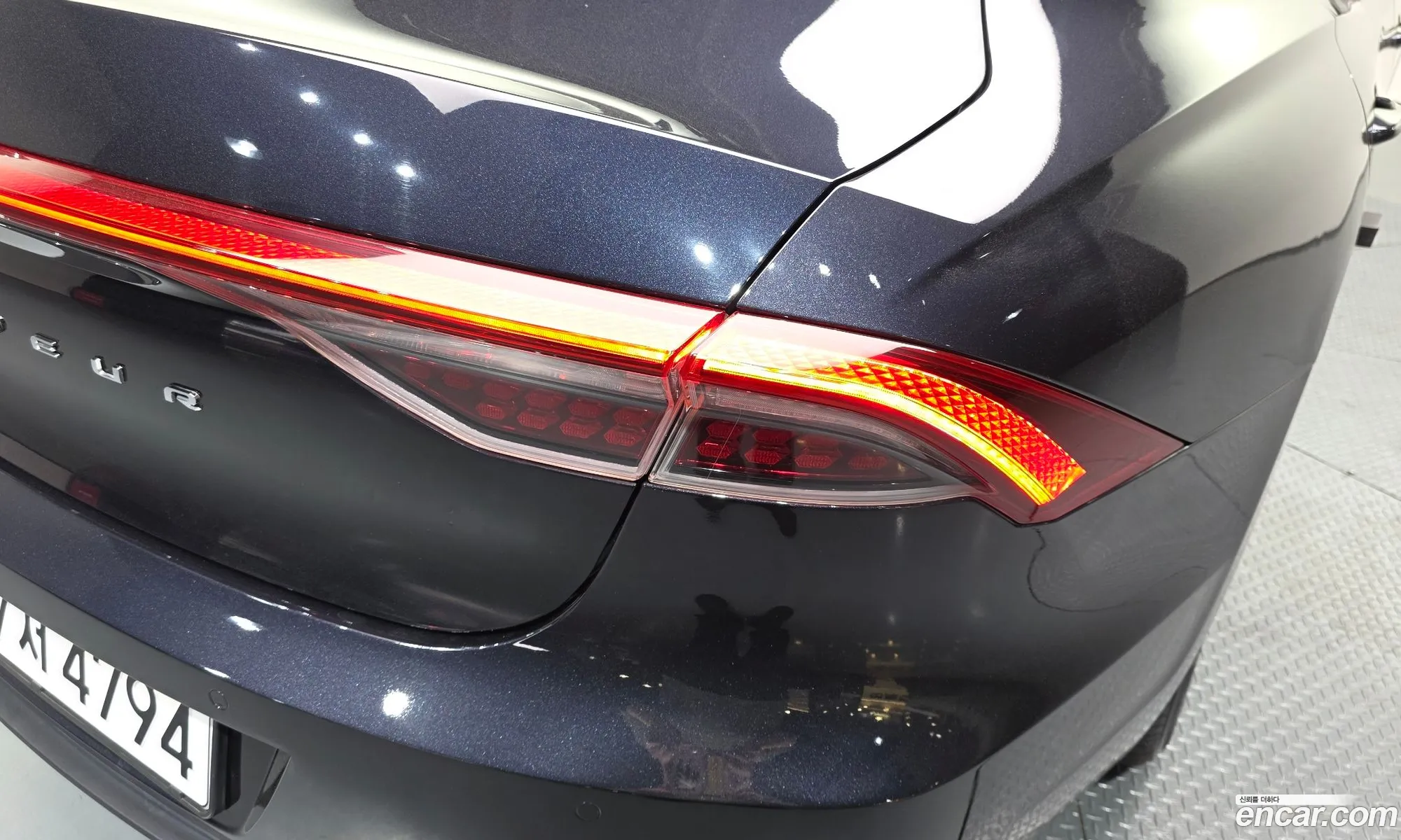 Hyundai Grandeur IG Hybrid 2020 — 12
