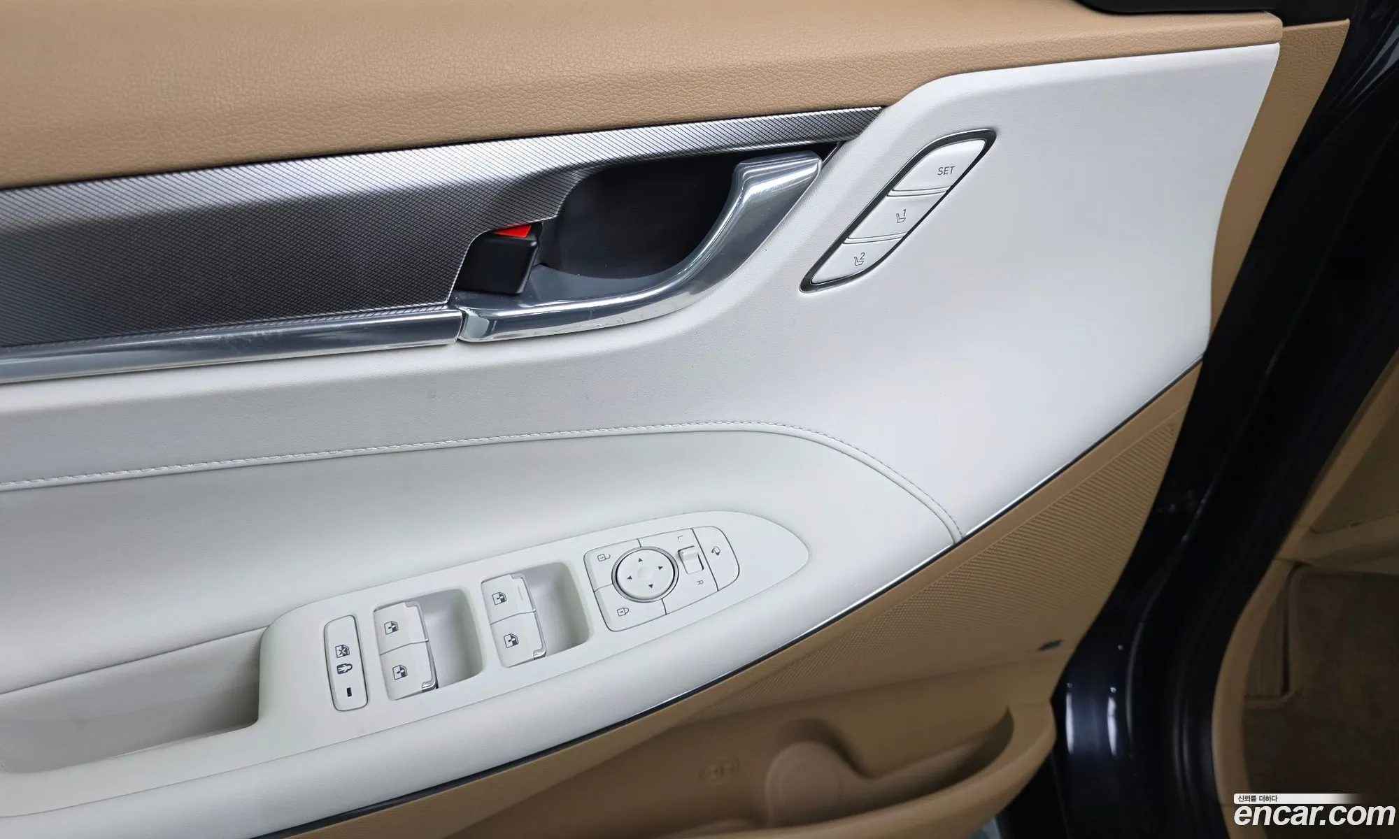 Hyundai Grandeur IG Hybrid 2020 — 23