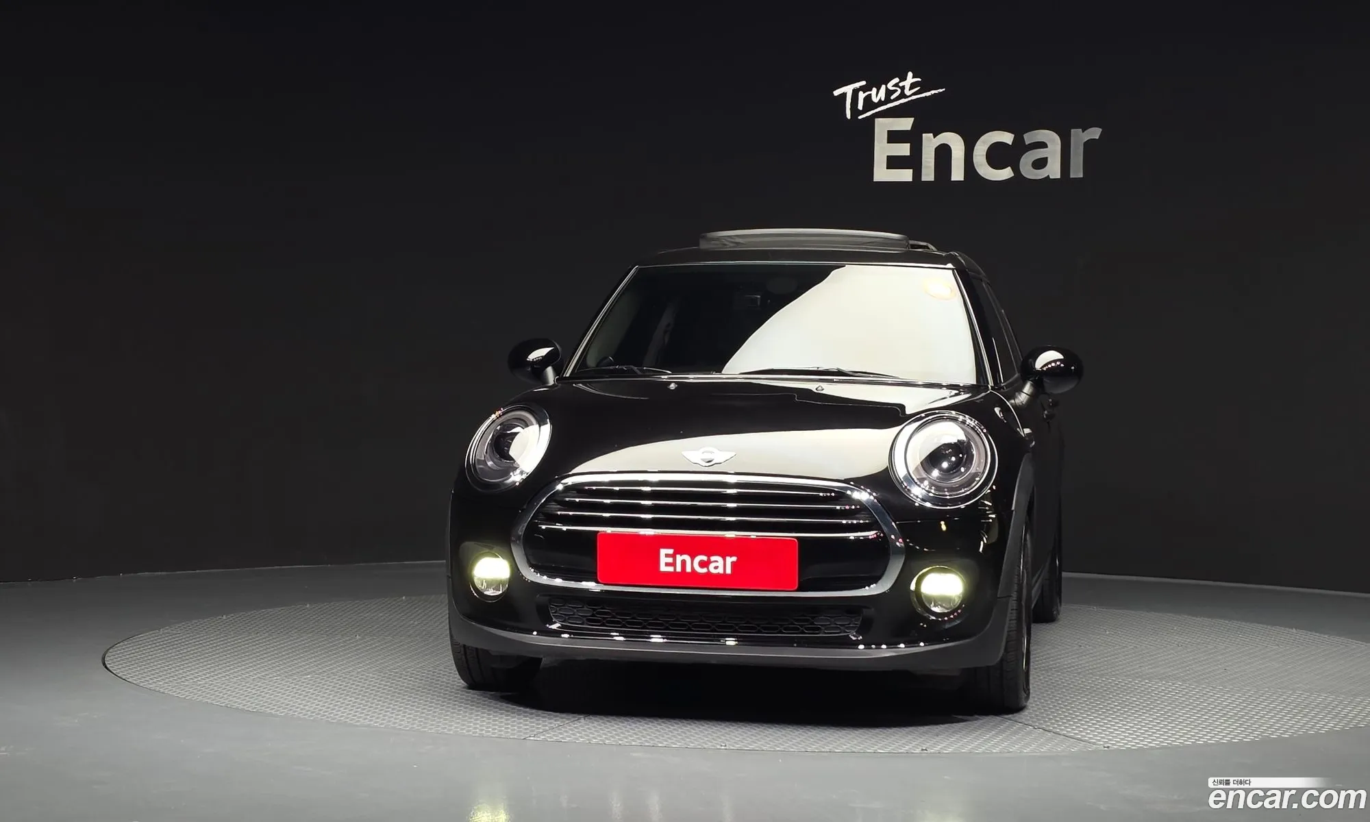 Mini Cooper D 2017 — 25