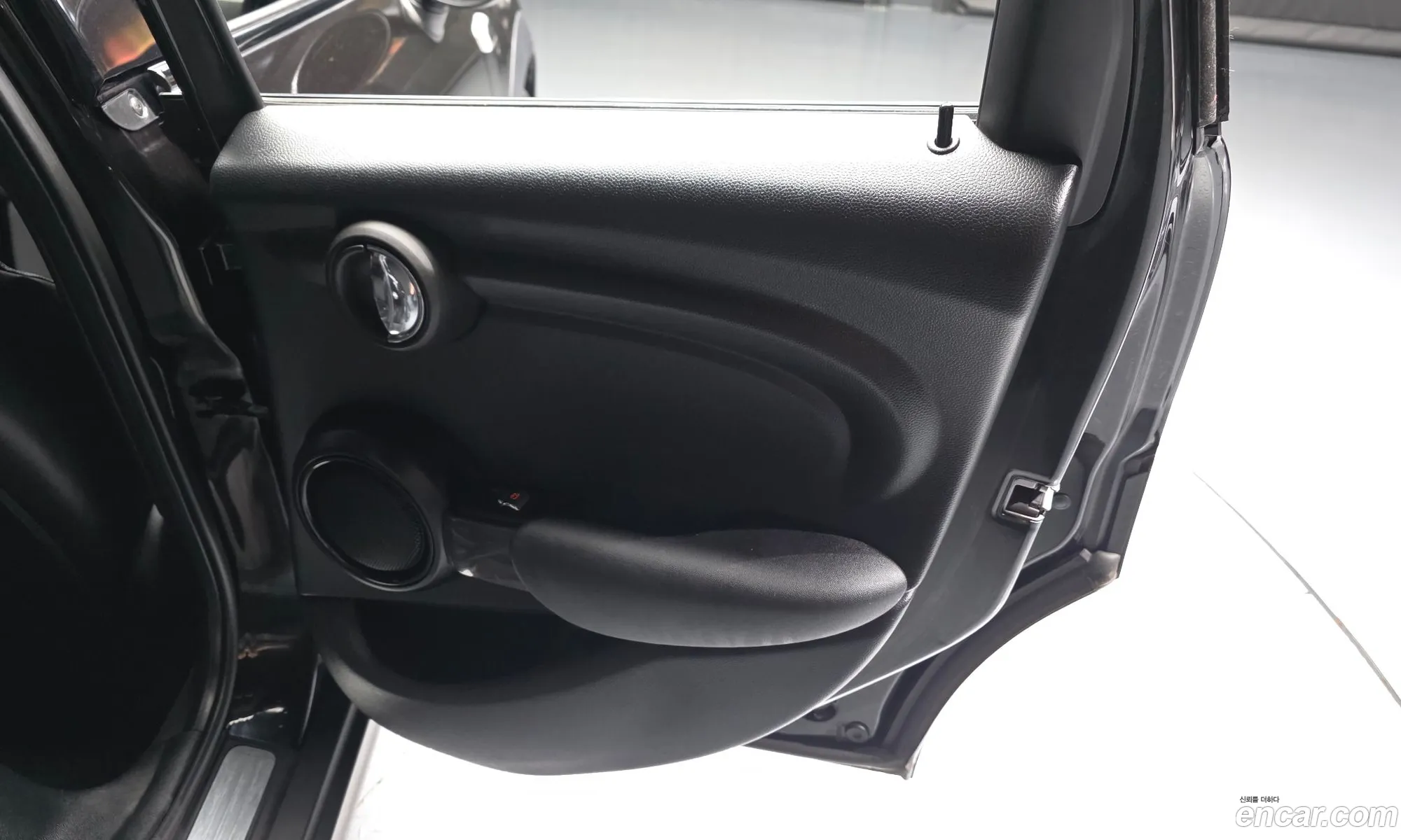 Mini Cooper D 2017 — 15