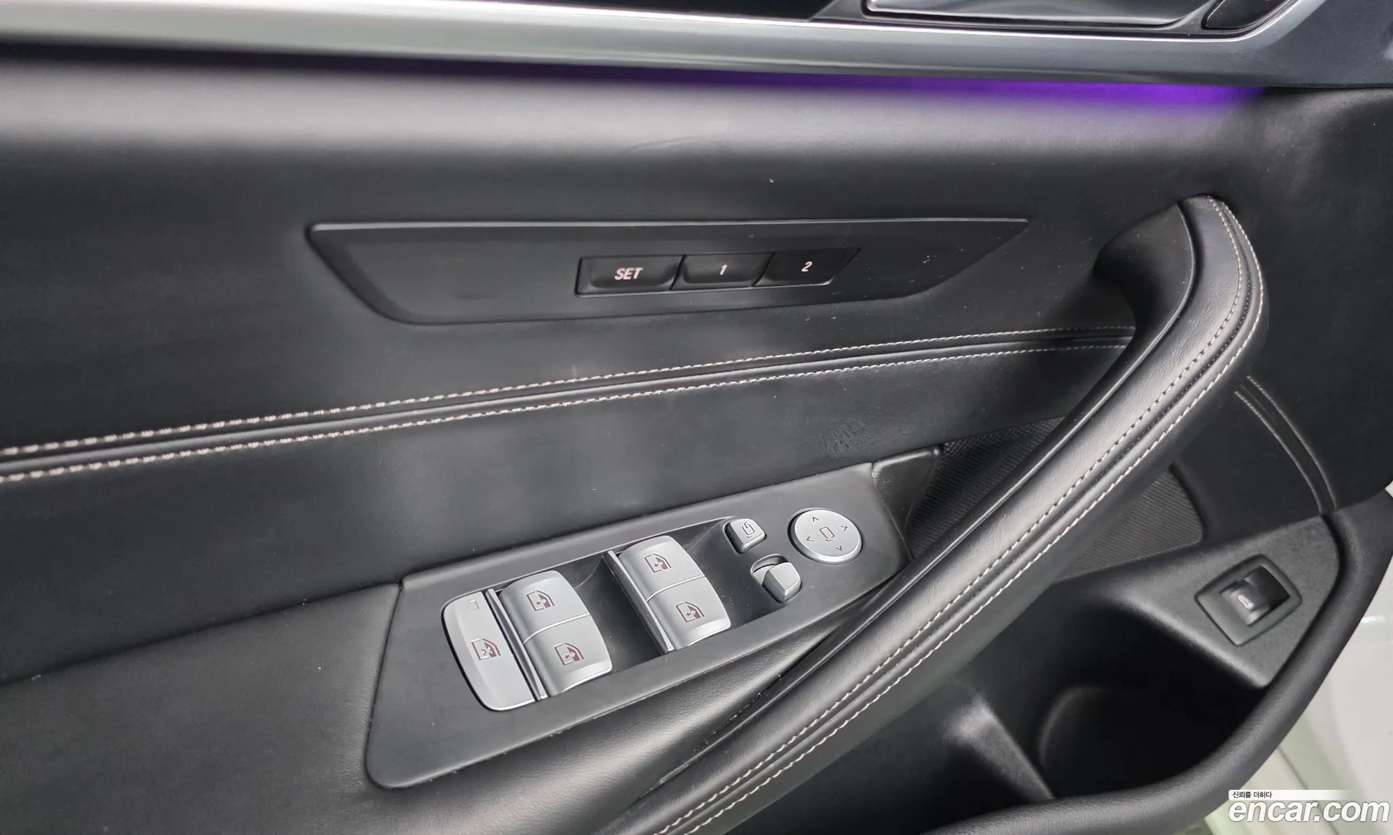 BMW 5 Series 2019 WBAJF3100KBS70742 — 32