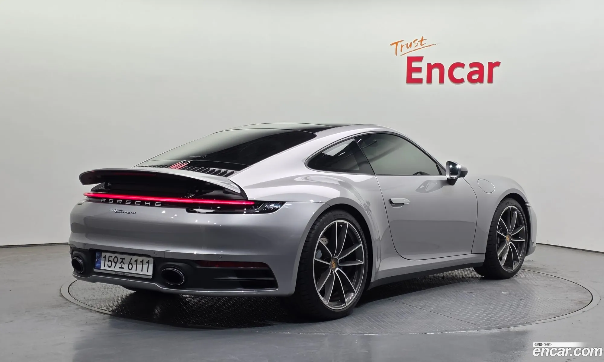 Porsche 911 2024 — 11