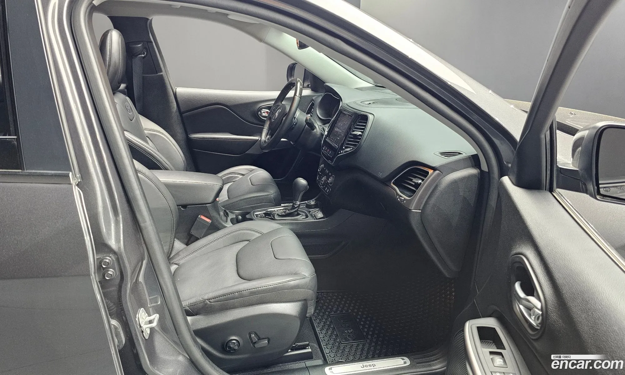 Jeep Cherokee 2021 1C4PJMJX4MD223350 — 21