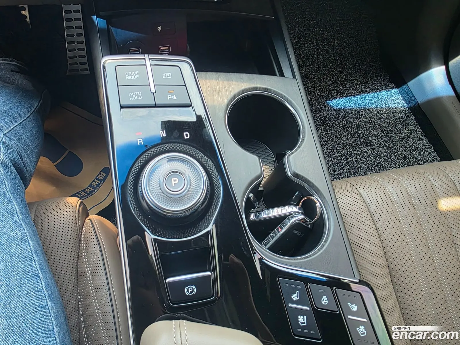 Kia K8 2021 — 10