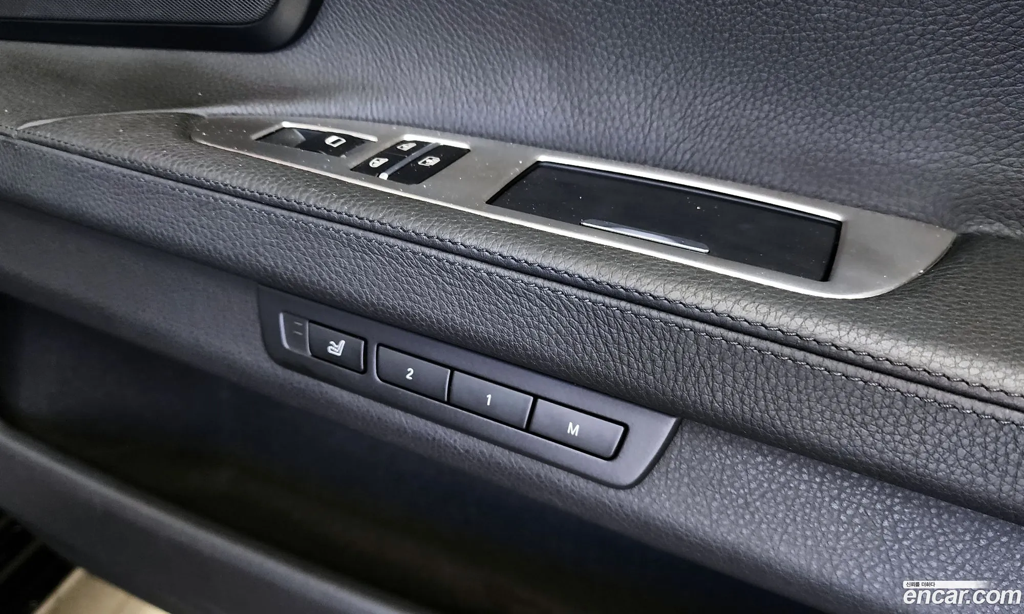 BMW 7 Series 2010 WBAKB8101AC343039 — 4