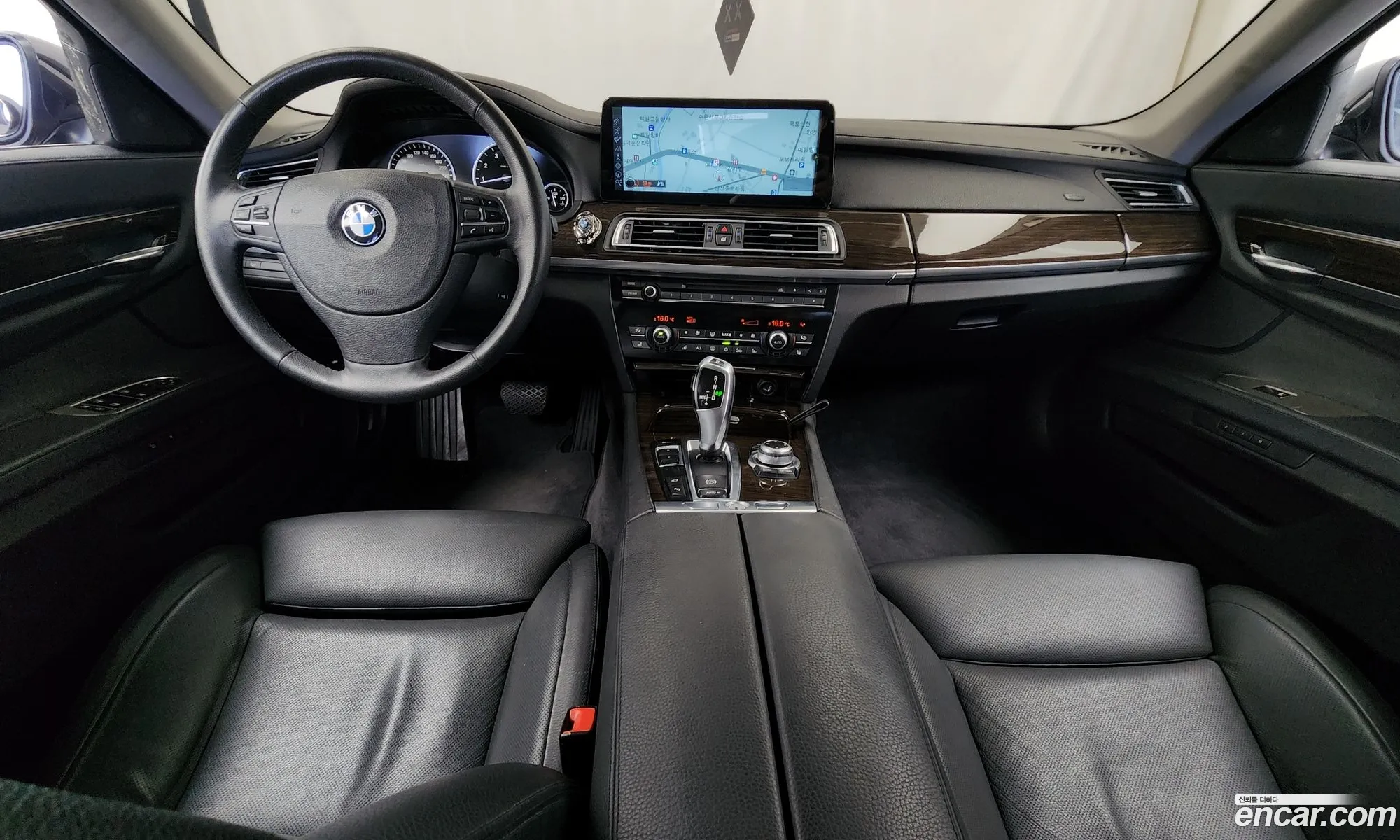 BMW 7 Series 2010 WBAKB8101AC343039 — 8