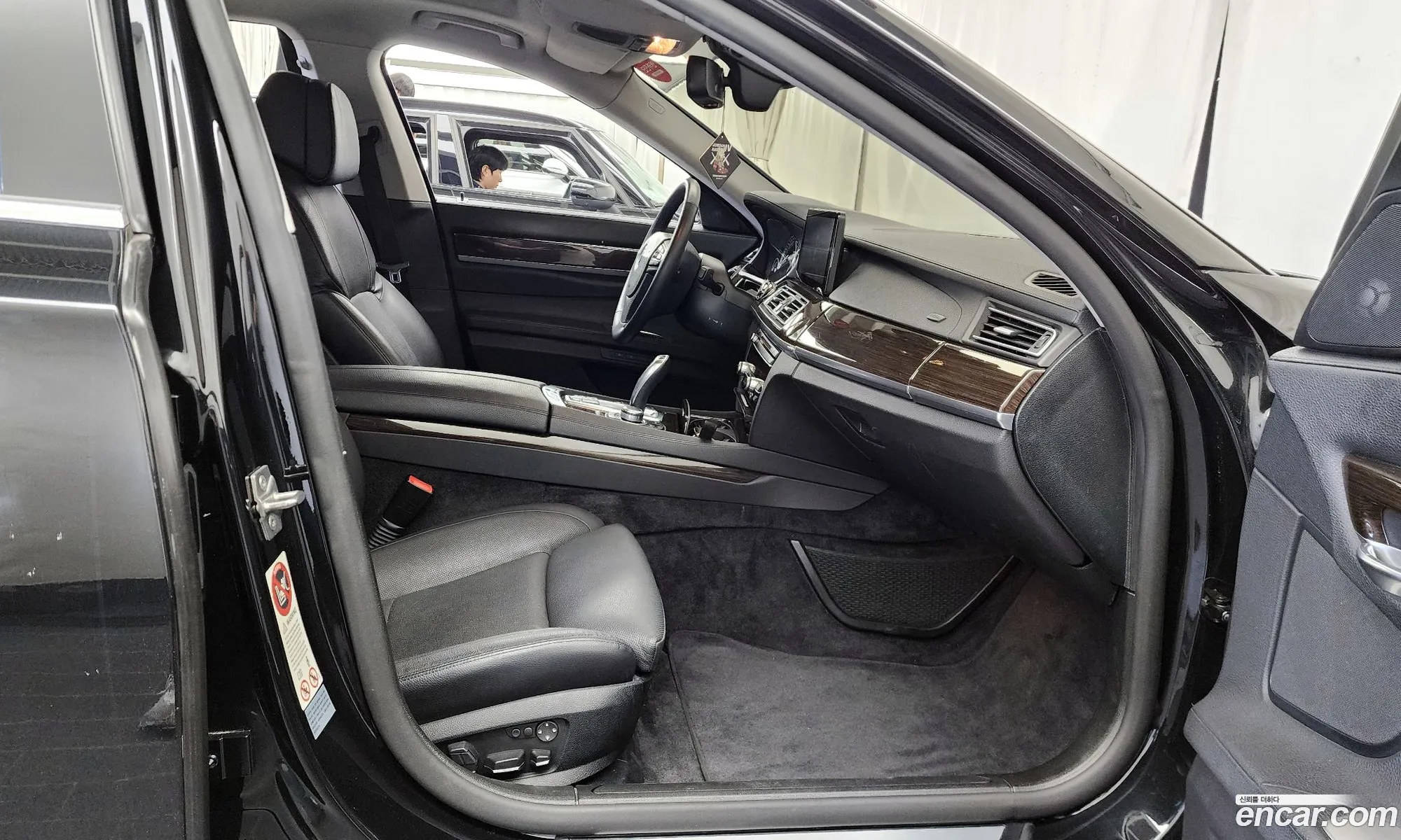 BMW 7 Series 2010 WBAKB8101AC343039 — 15