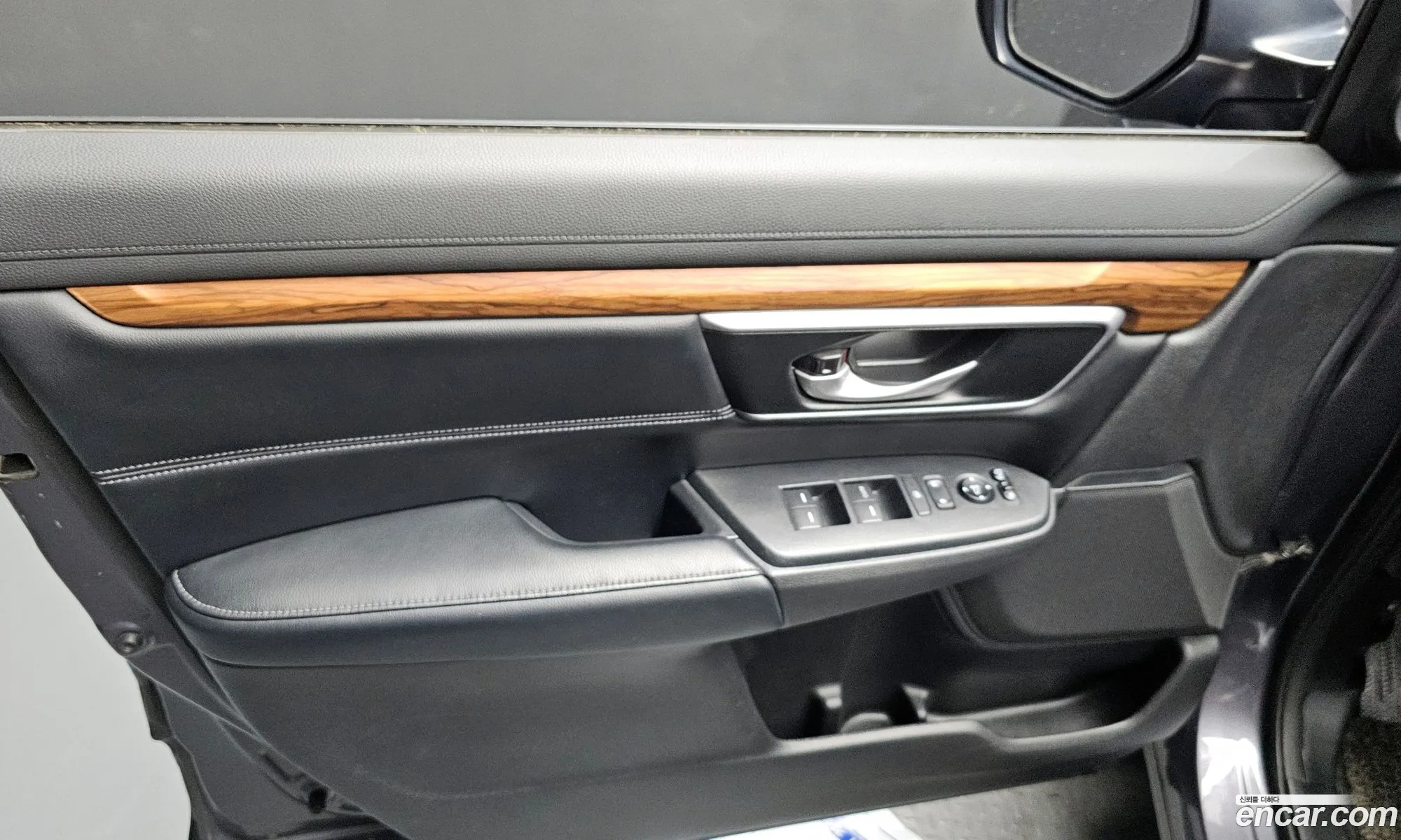 Honda CR-V 2017 5J6RW2870HL521186 — 21