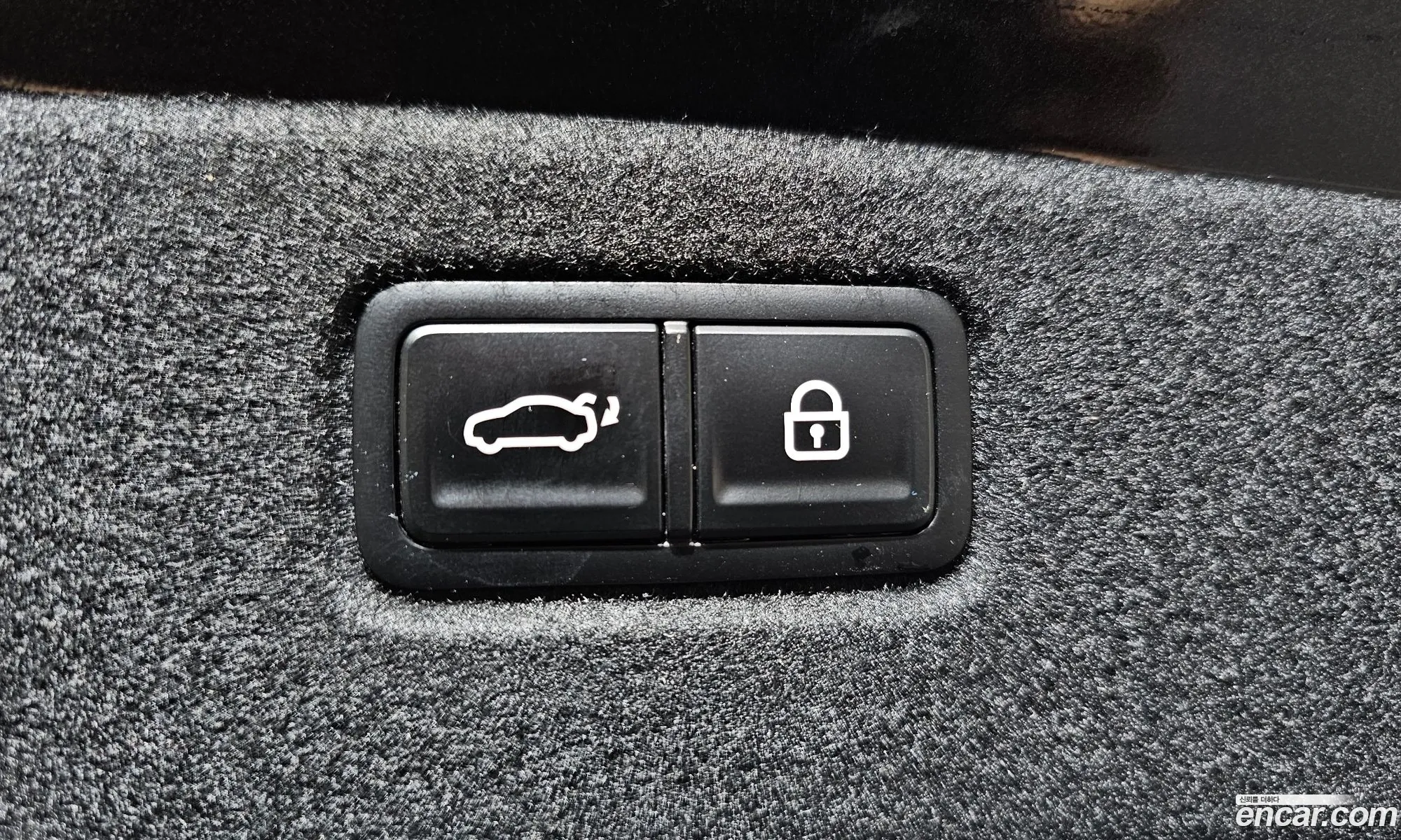 Kia K9 2024 — 38
