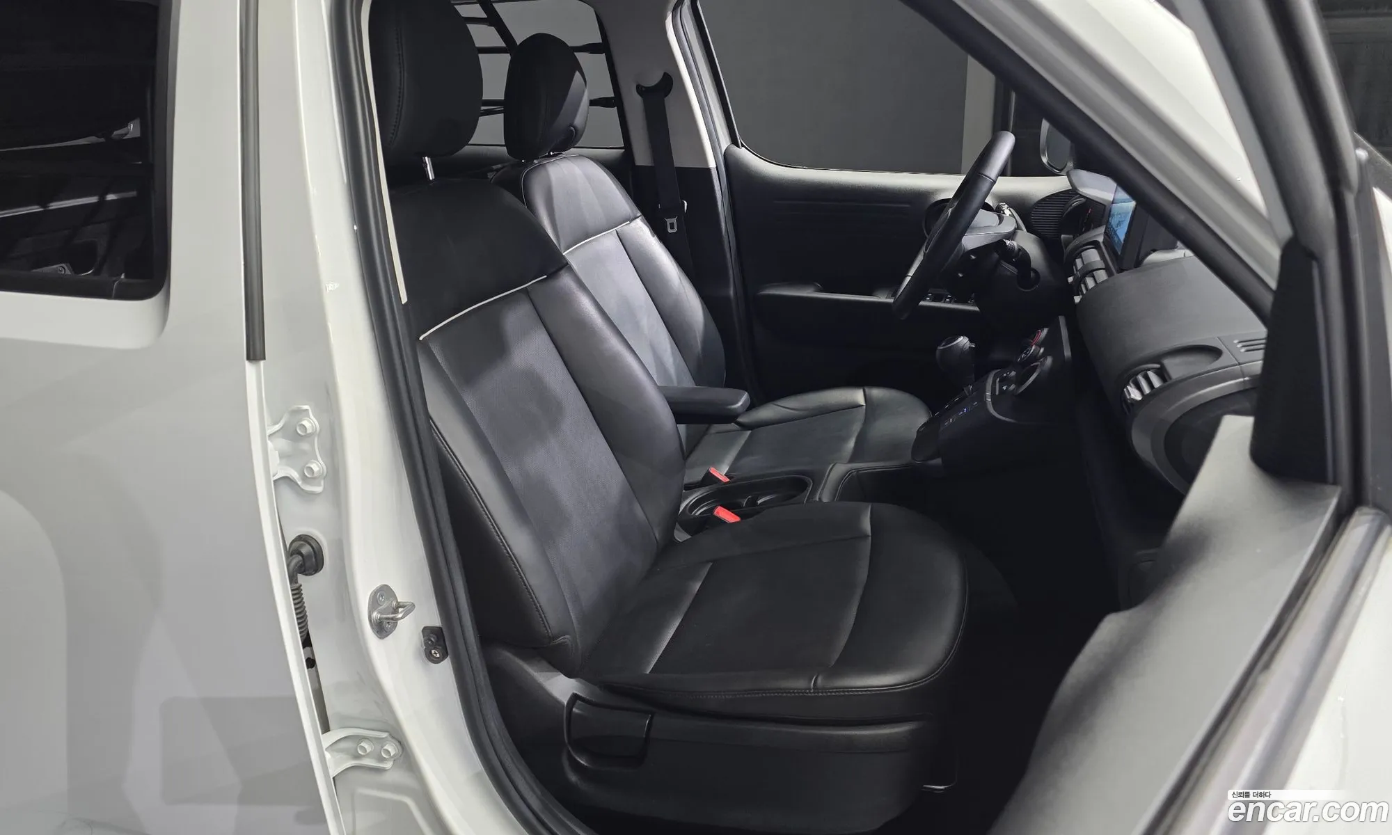 Hyundai Casper 2022 — 22