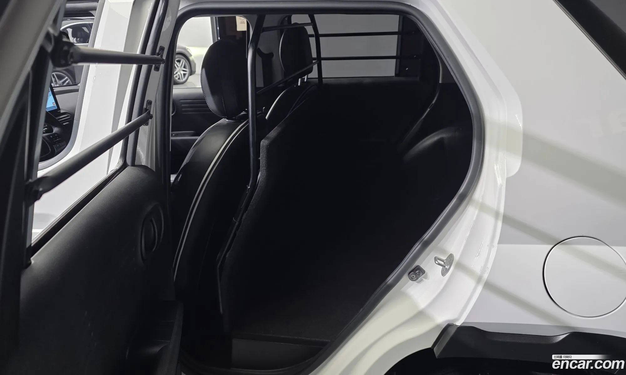 Hyundai Casper 2022 — 17