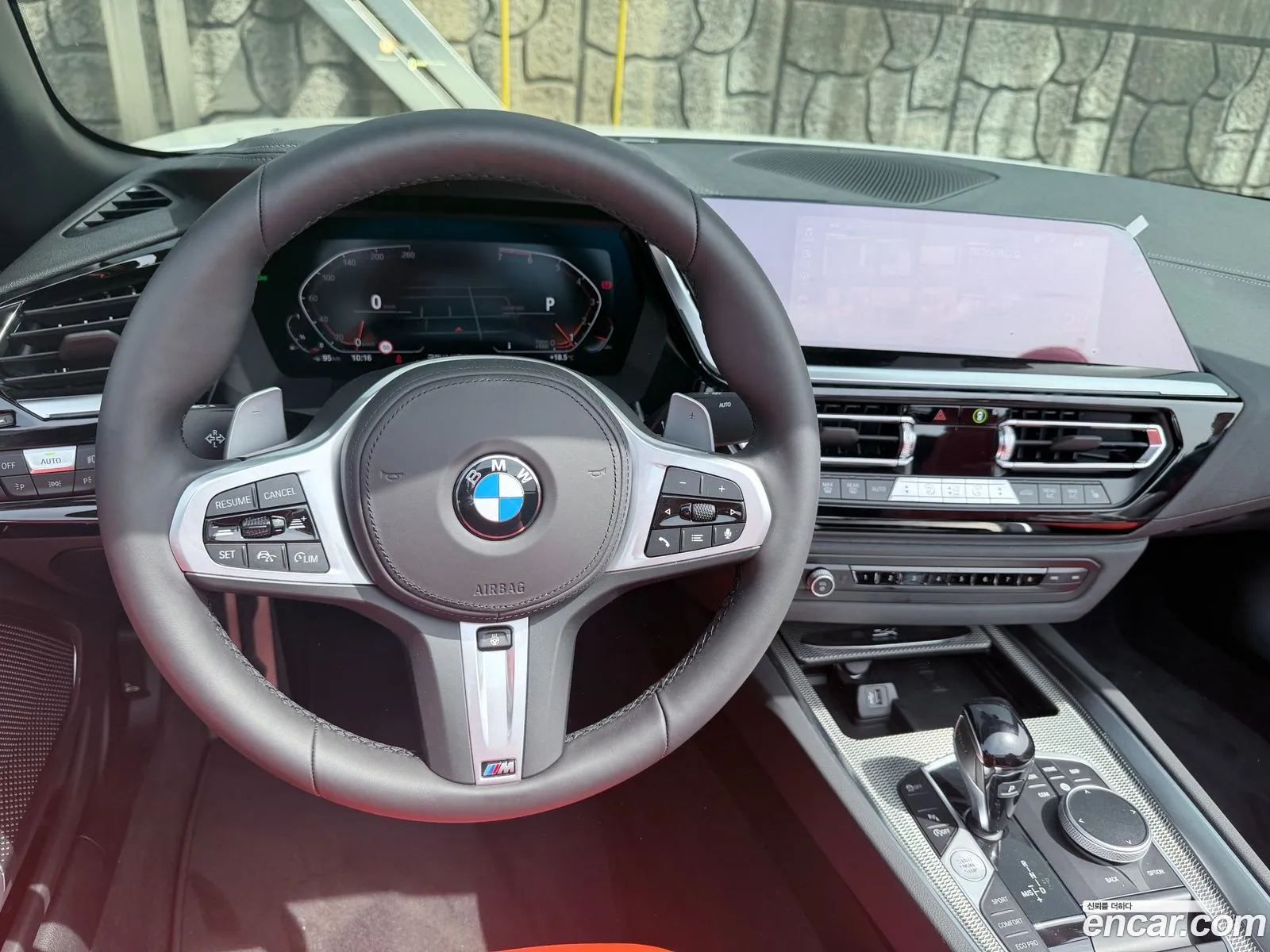 BMW Z4 2026 — 12