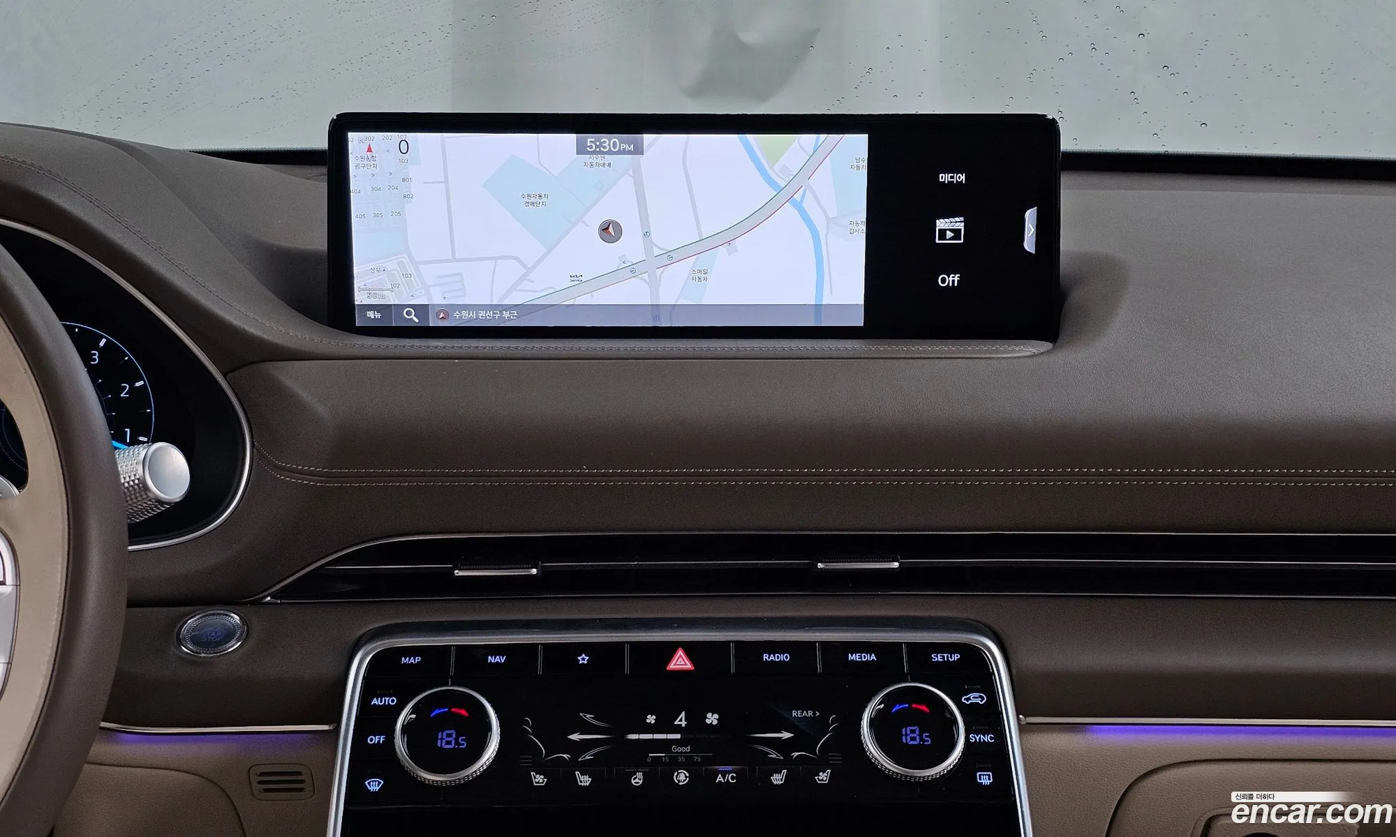 Genesis GV80 2020 — 17