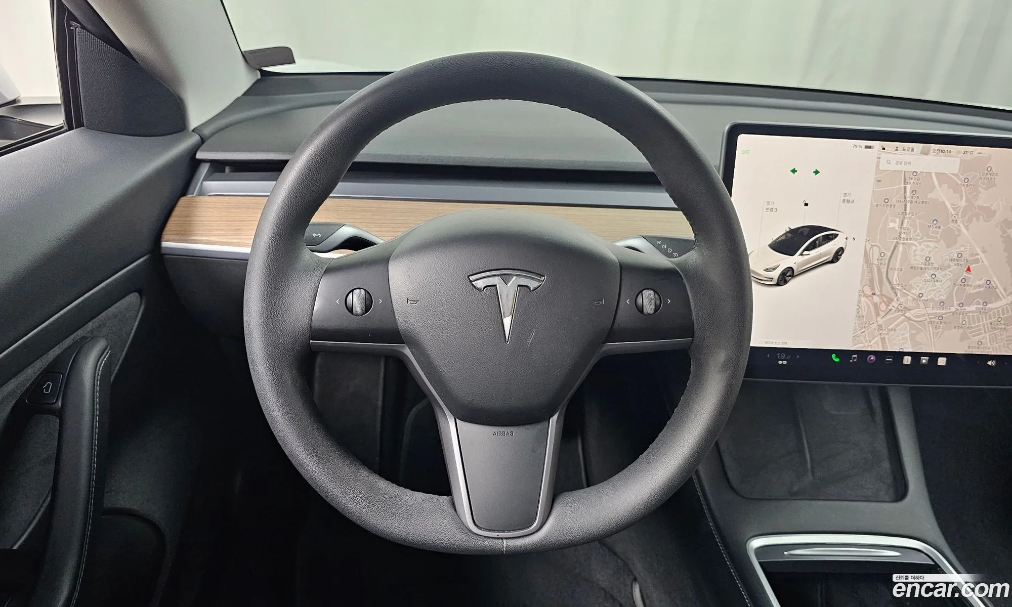 Tesla Model 3 2021 5YJ3E1EAXMF889760 — 17