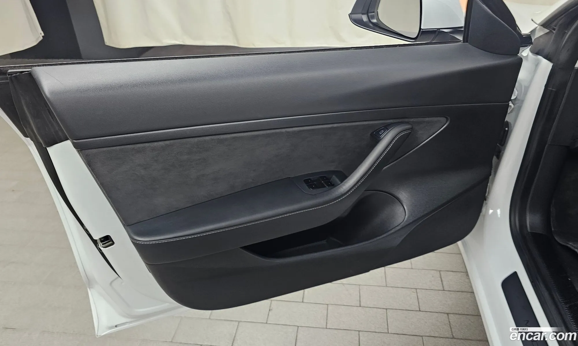 Tesla Model 3 2021 5YJ3E1EAXMF889760 — 7