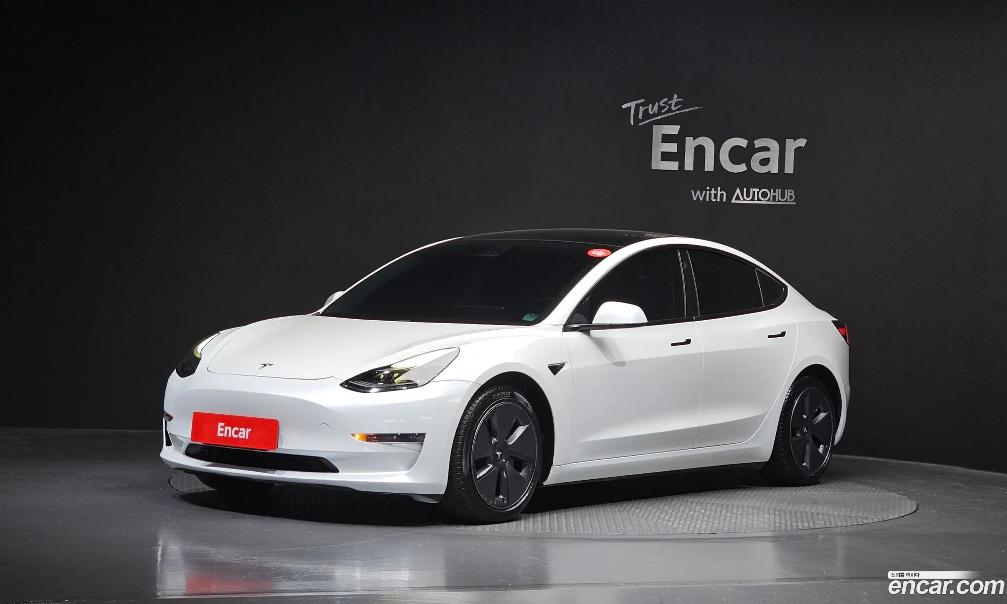 Tesla Model 3 2021 5YJ3E1EAXMF889760 — 30