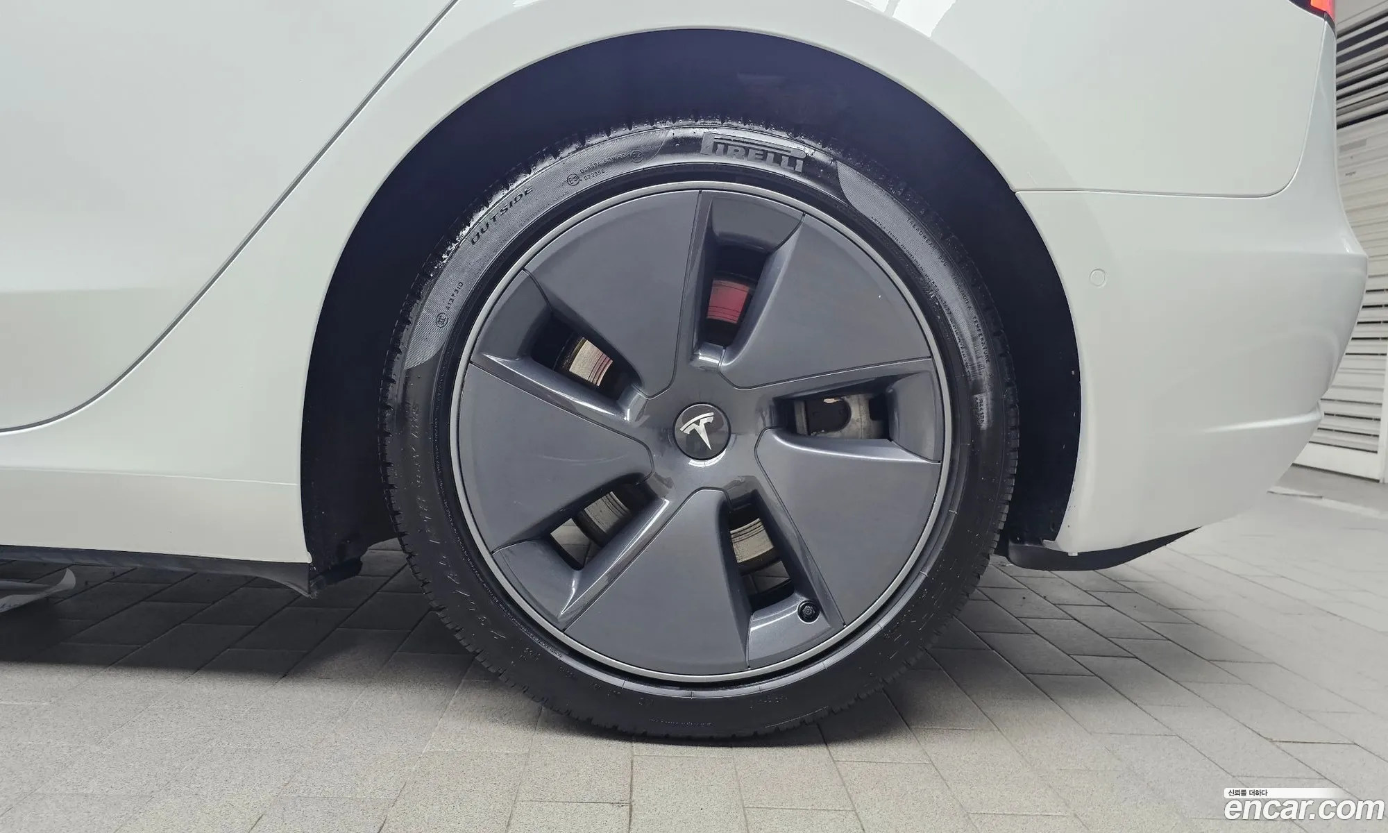 Tesla Model 3 2021 5YJ3E1EAXMF889760 — 10