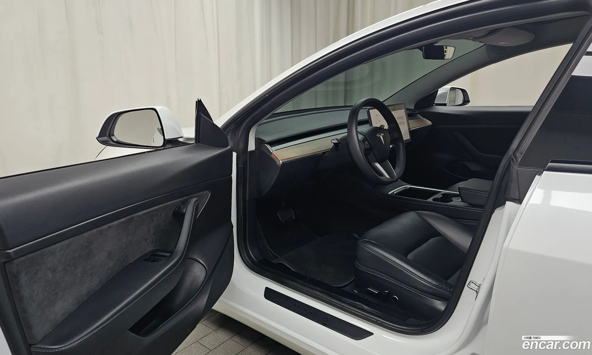 Tesla Model 3 2021 5YJ3E1EAXMF889760 — 14