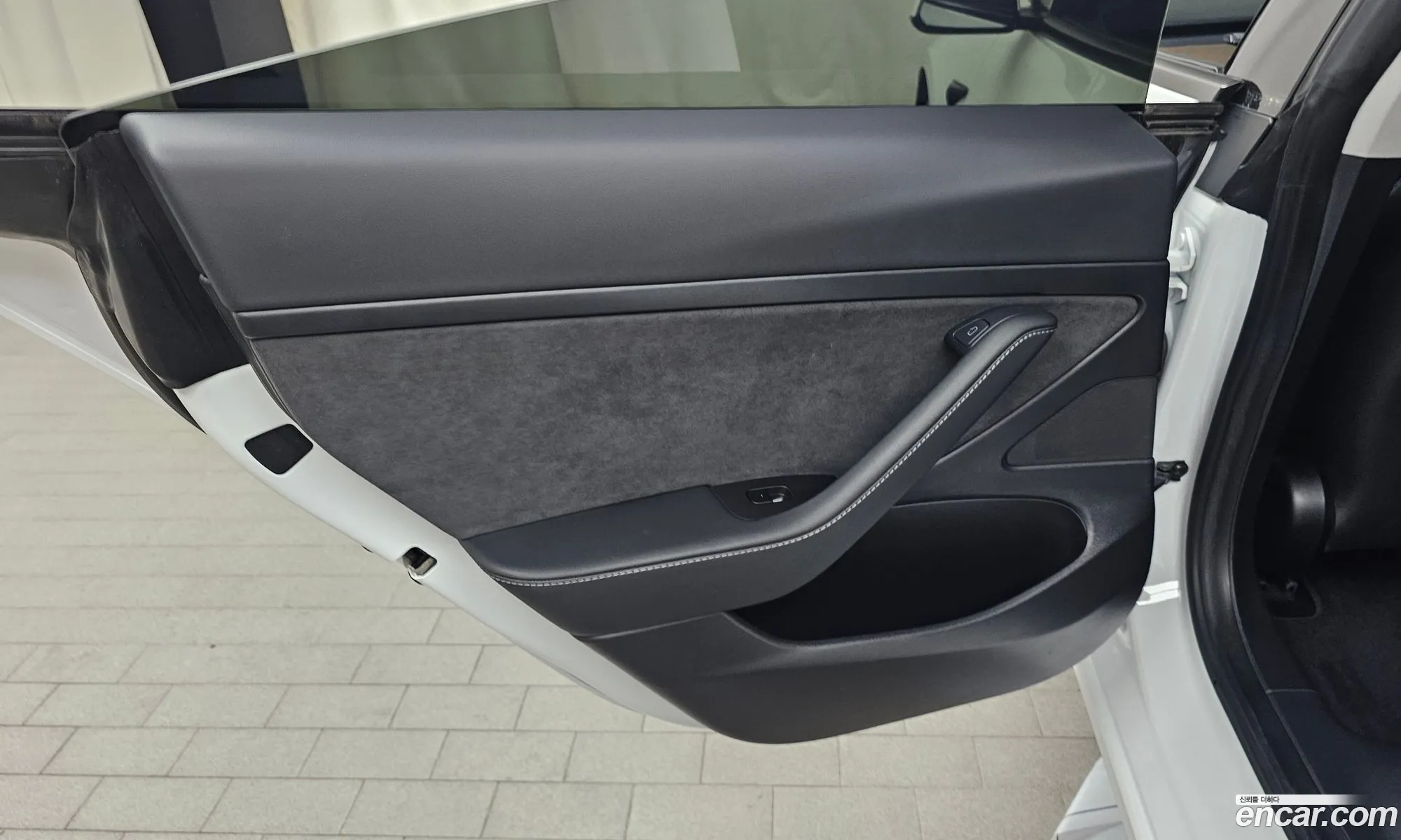 Tesla Model 3 2021 5YJ3E1EAXMF889760 — 23