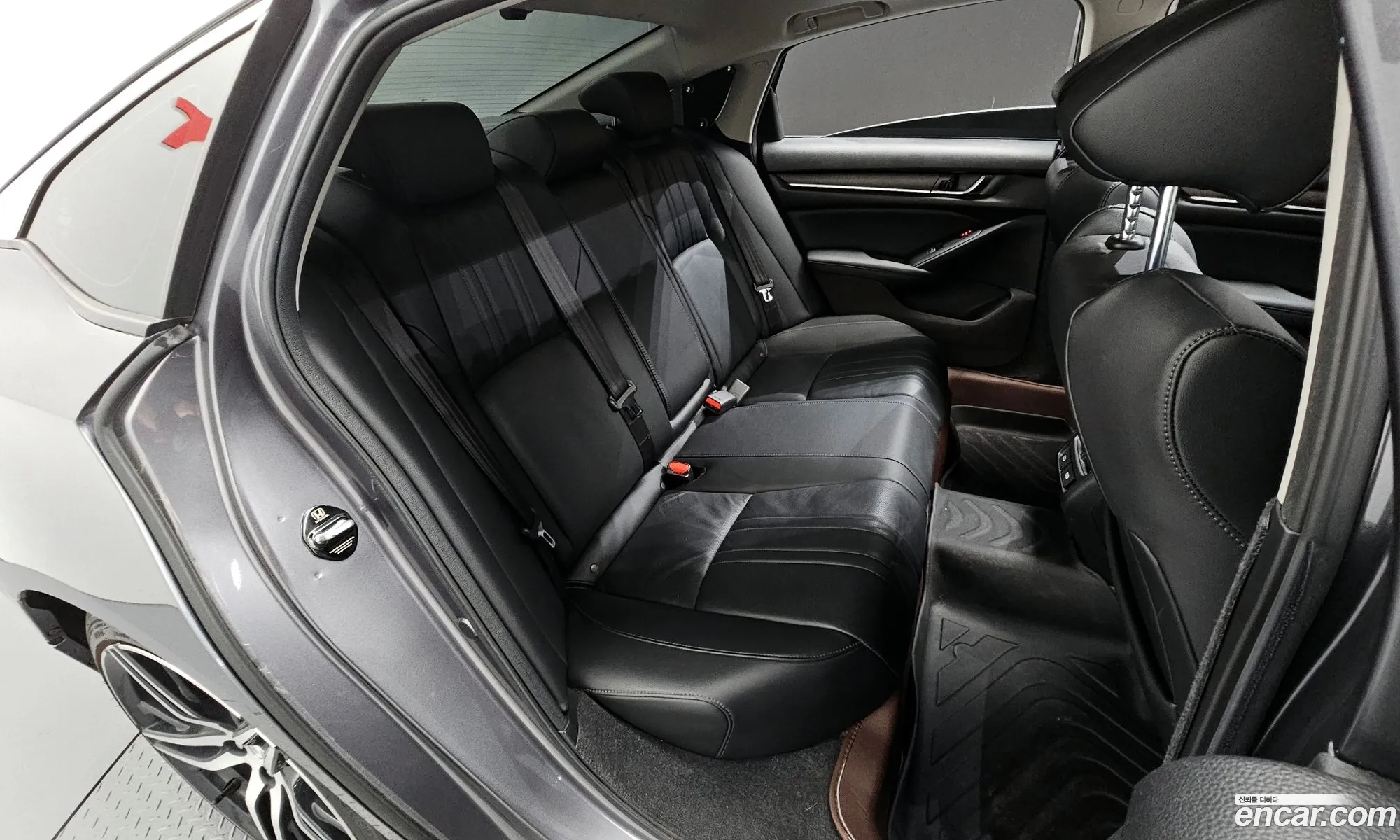 Honda Accord 10th Gen 2021 — 18