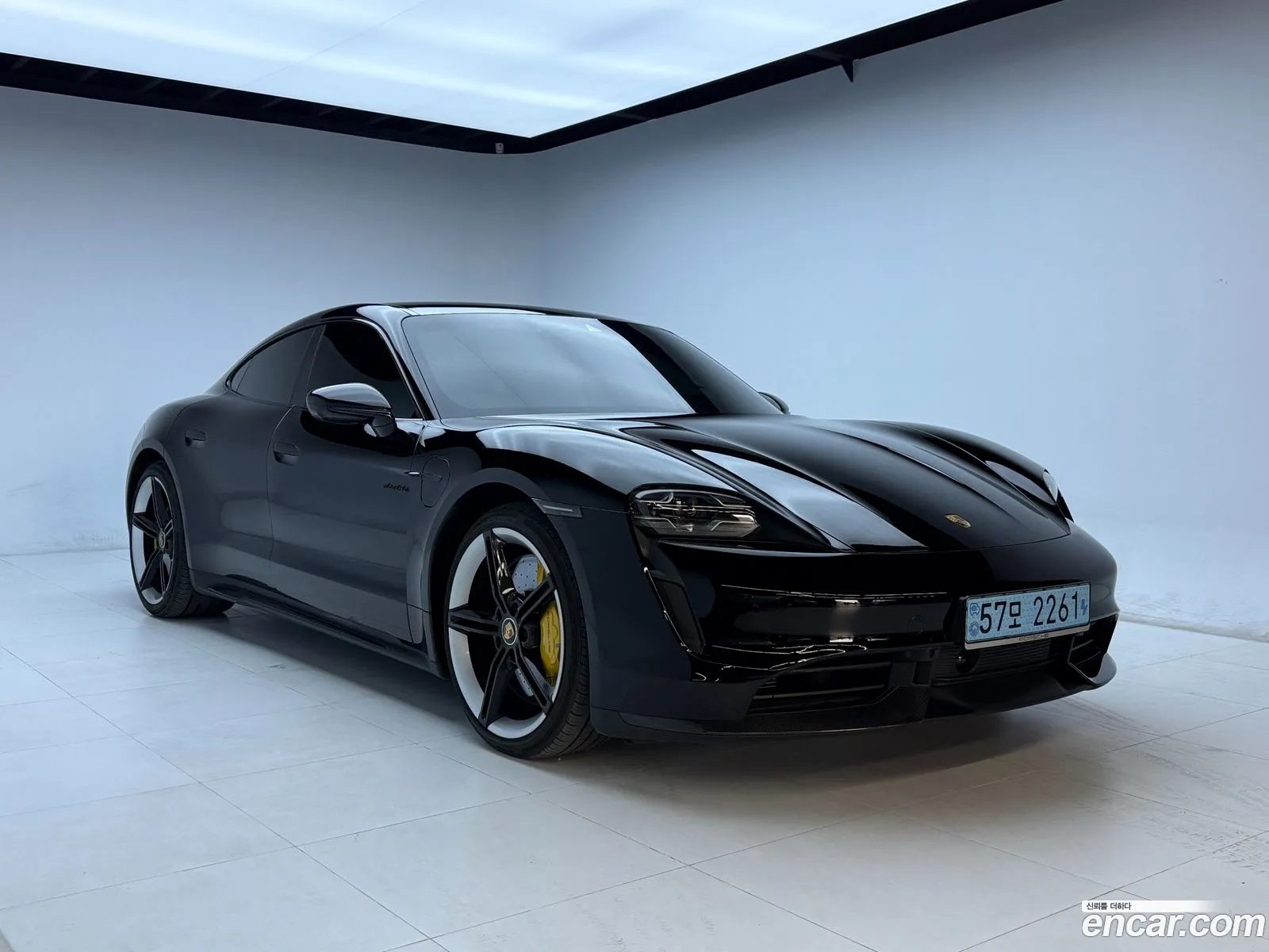 Porsche Taycan 2021 — 15