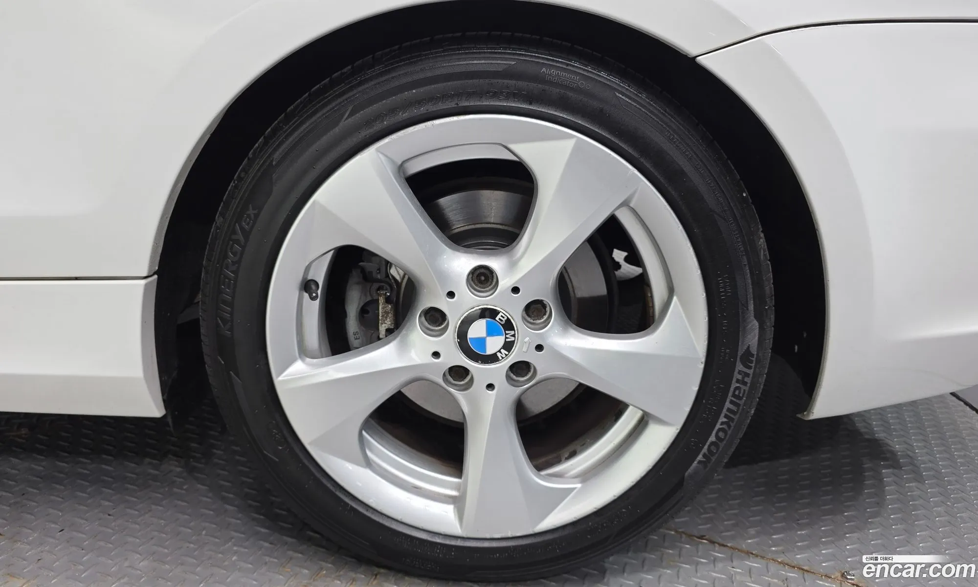 BMW 1 Series 2012 WBAUR3109CVL42400 — 7