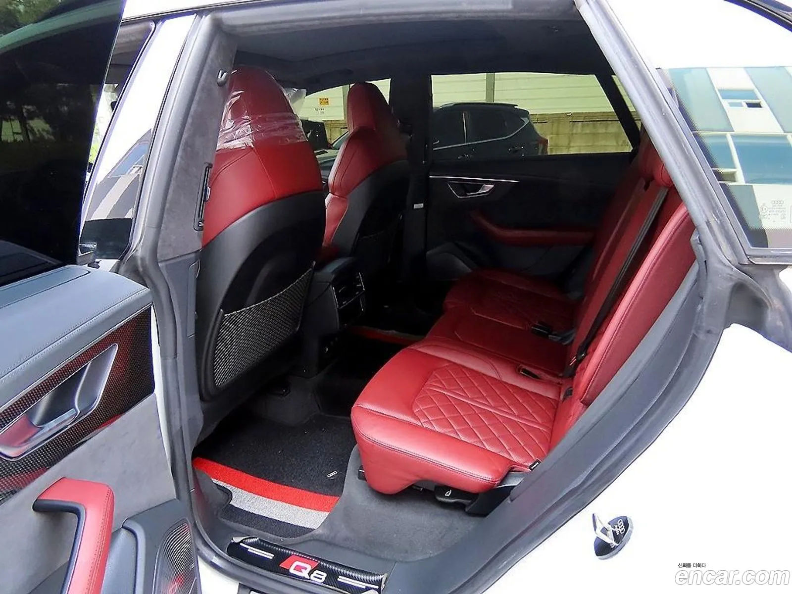 Audi SQ8 2020 — 14