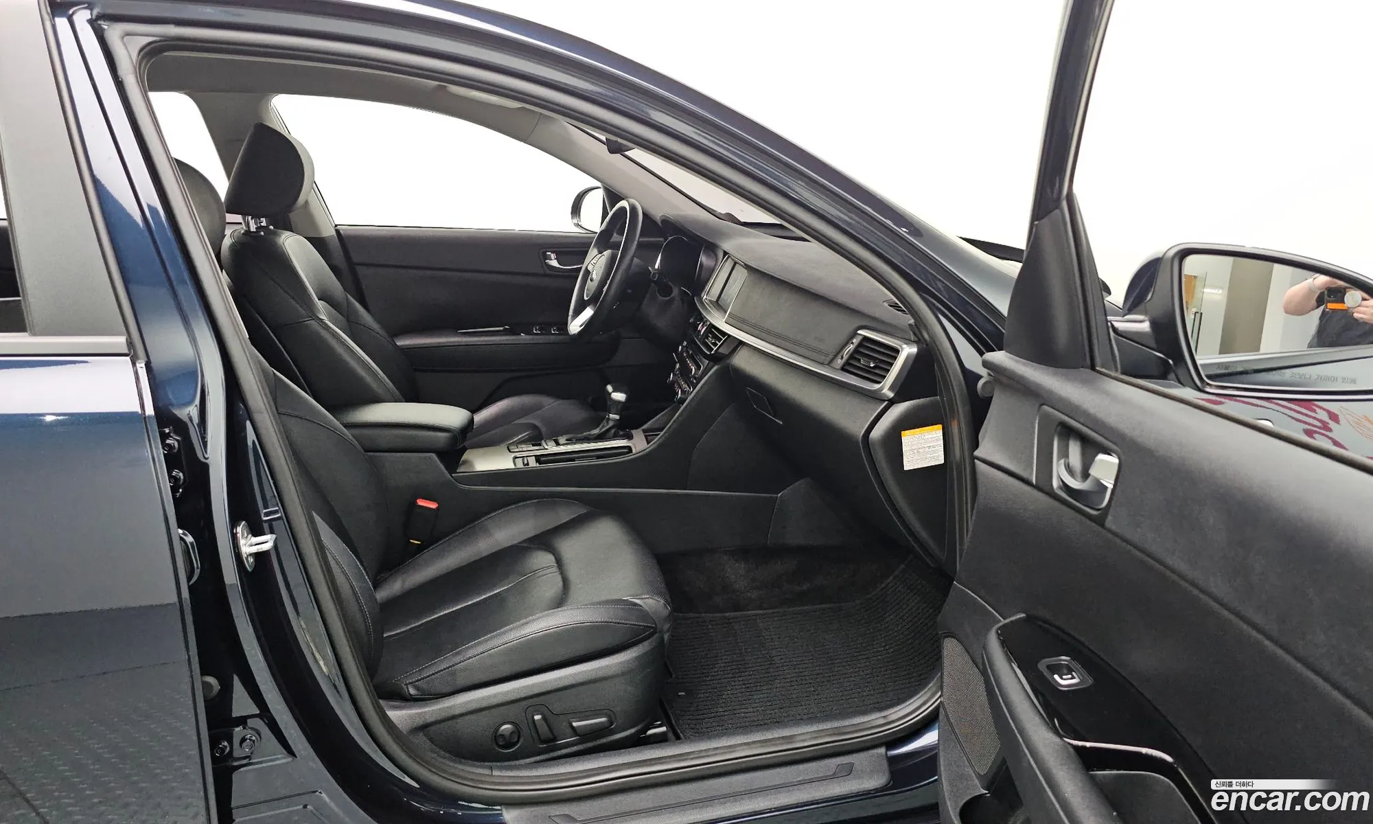 Kia K5 Hybrid 2019 — 12