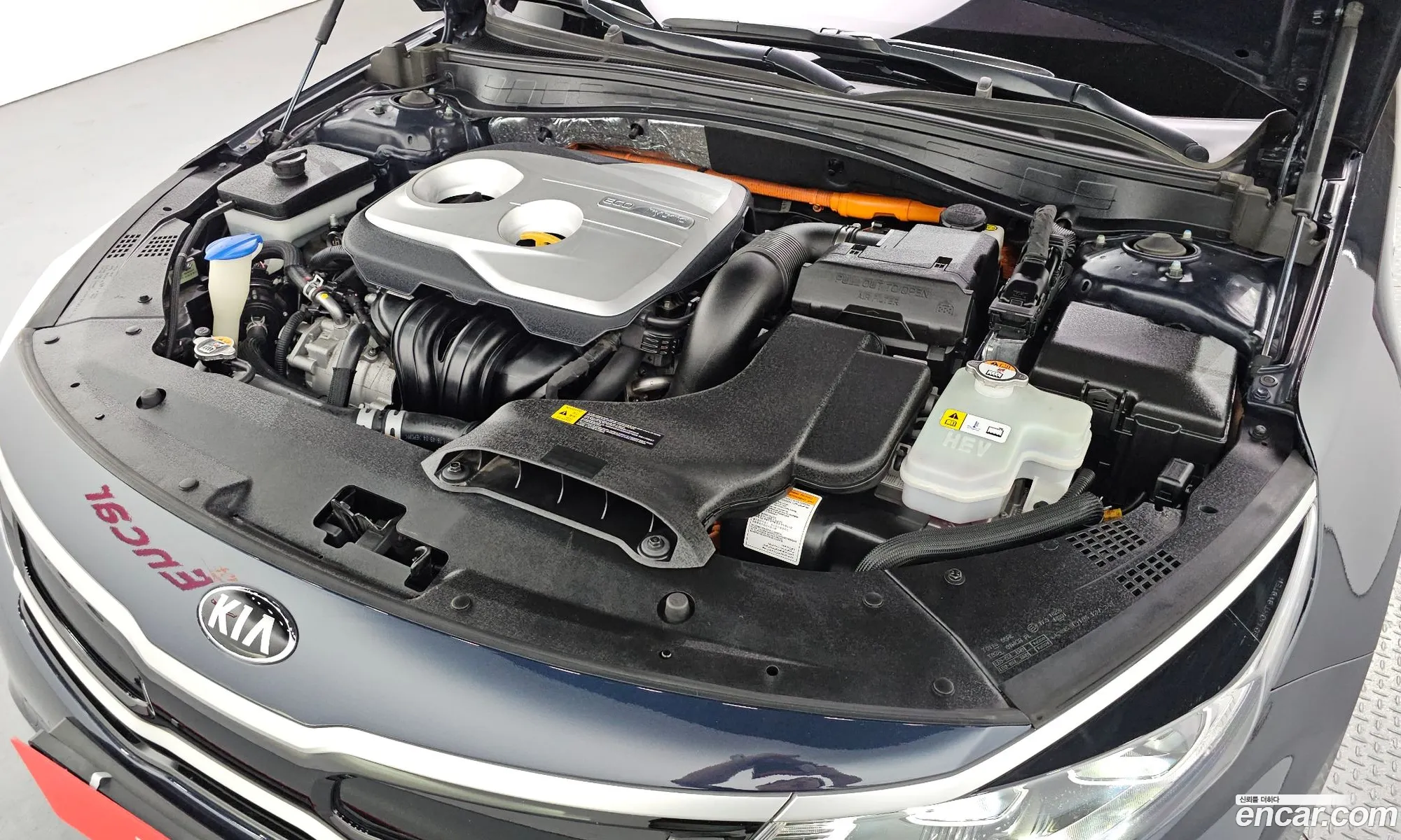 Kia K5 Hybrid 2019 — 5