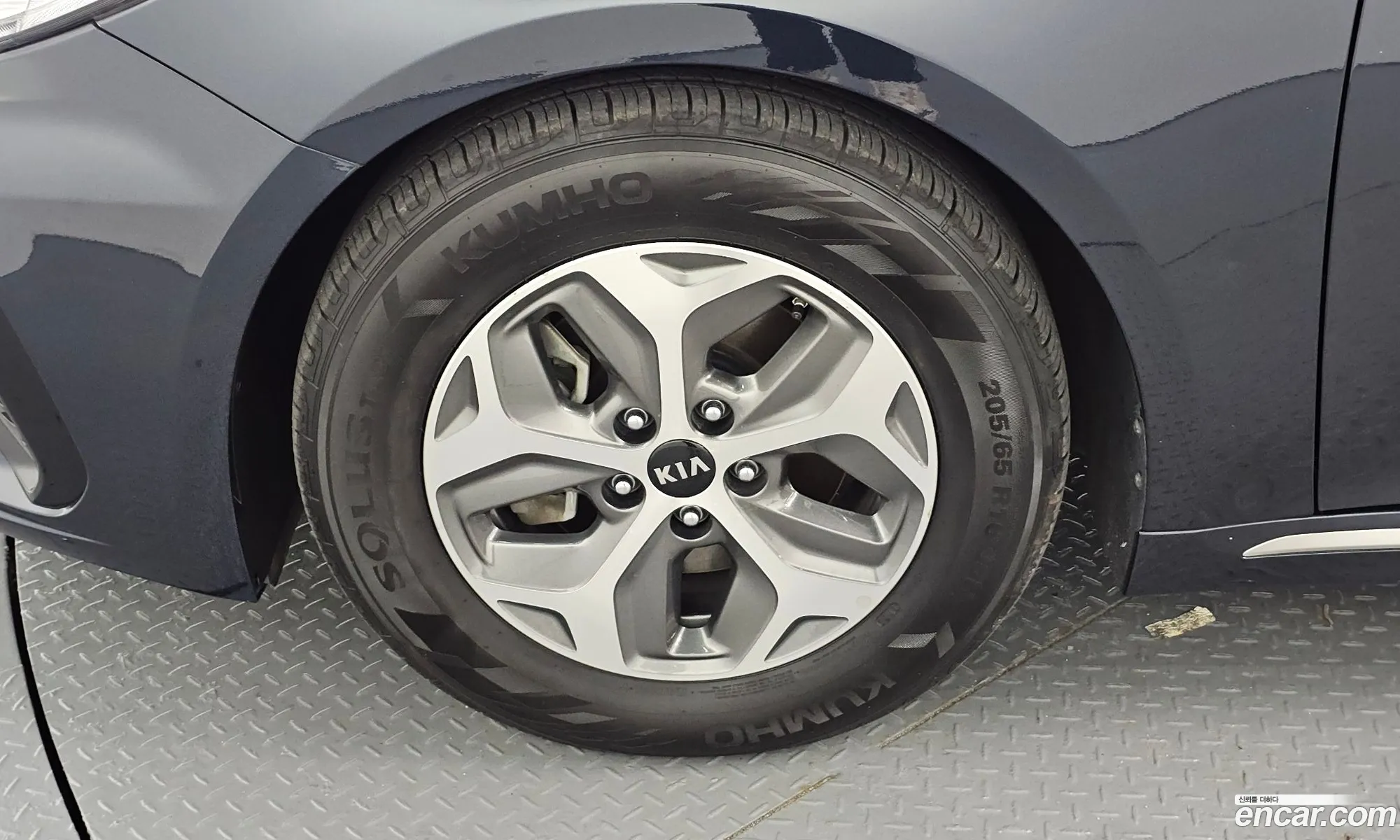 Kia K5 Hybrid 2019 — 16