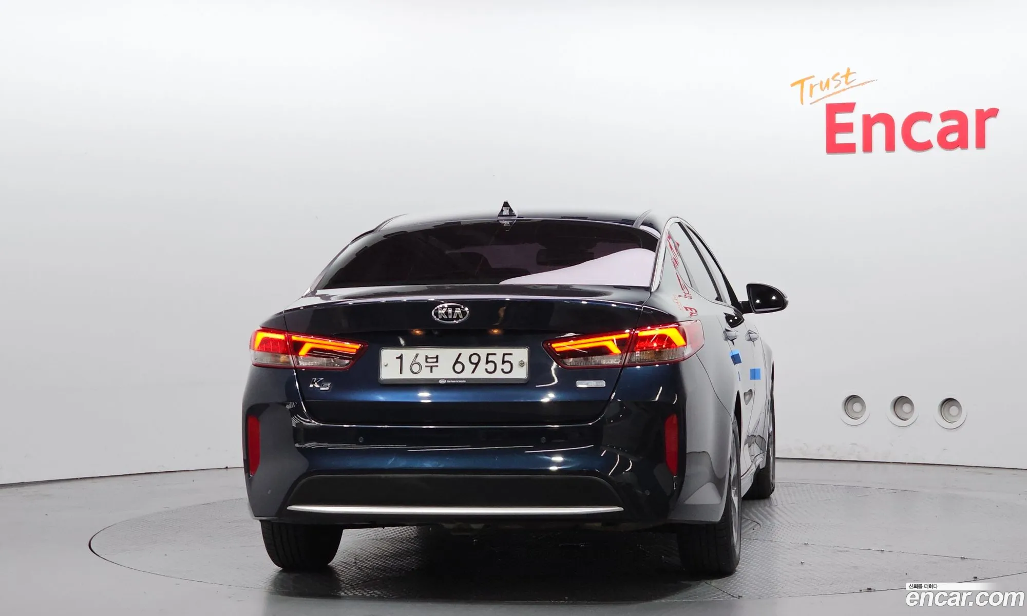 Kia K5 Hybrid 2019 — 13