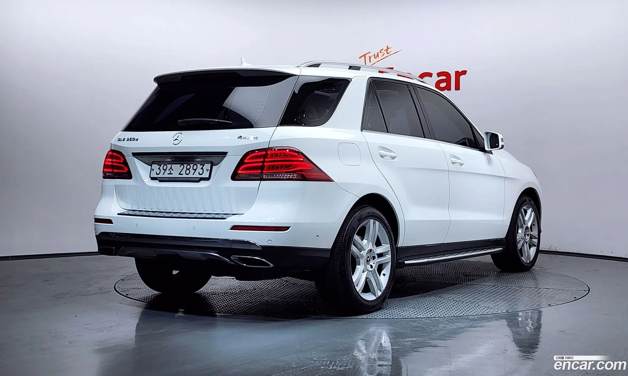 Mercedes-Benz GLE-Class W166 2018 — 3