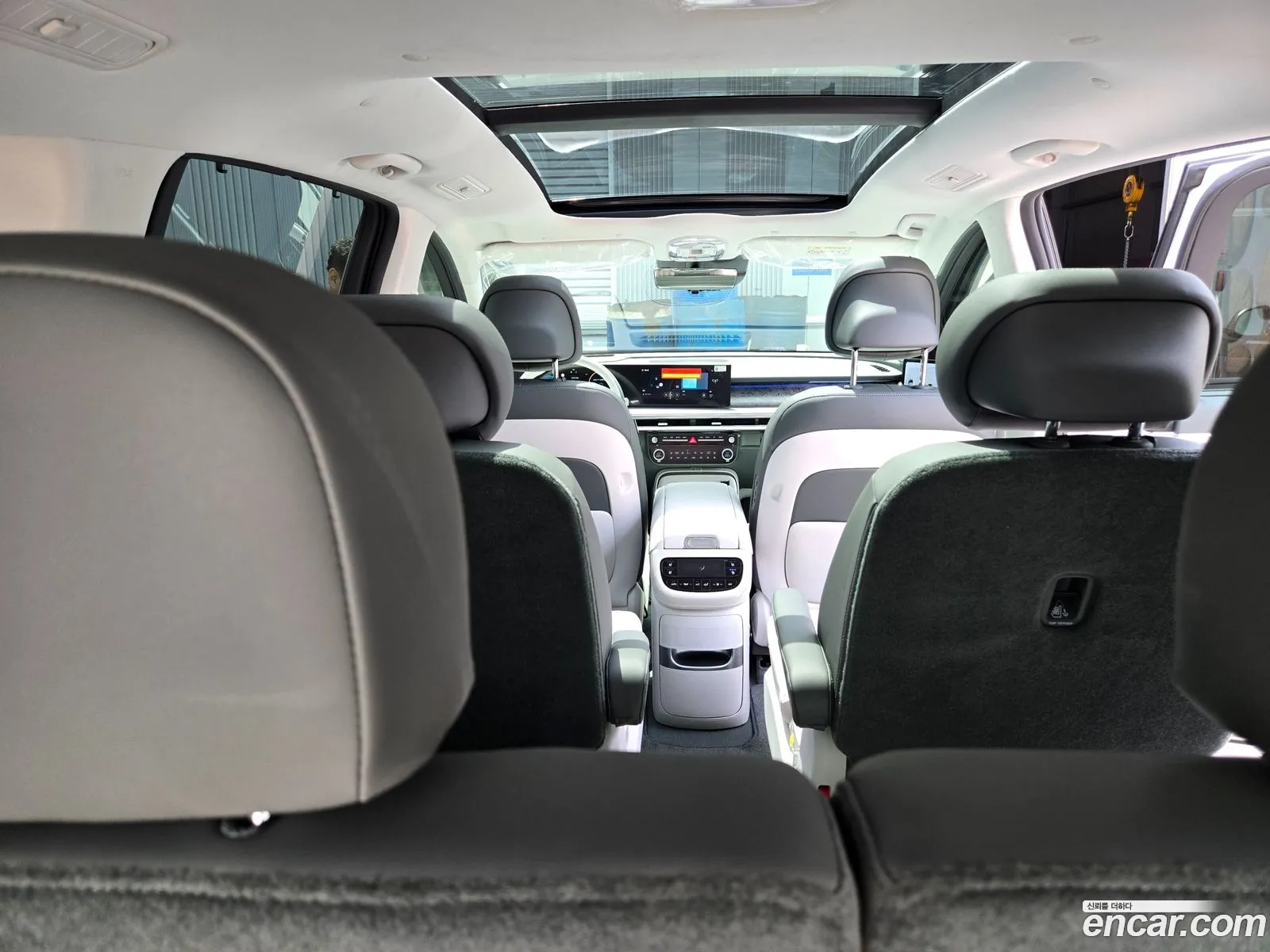 Hyundai Ioniq 9 2026 — 14