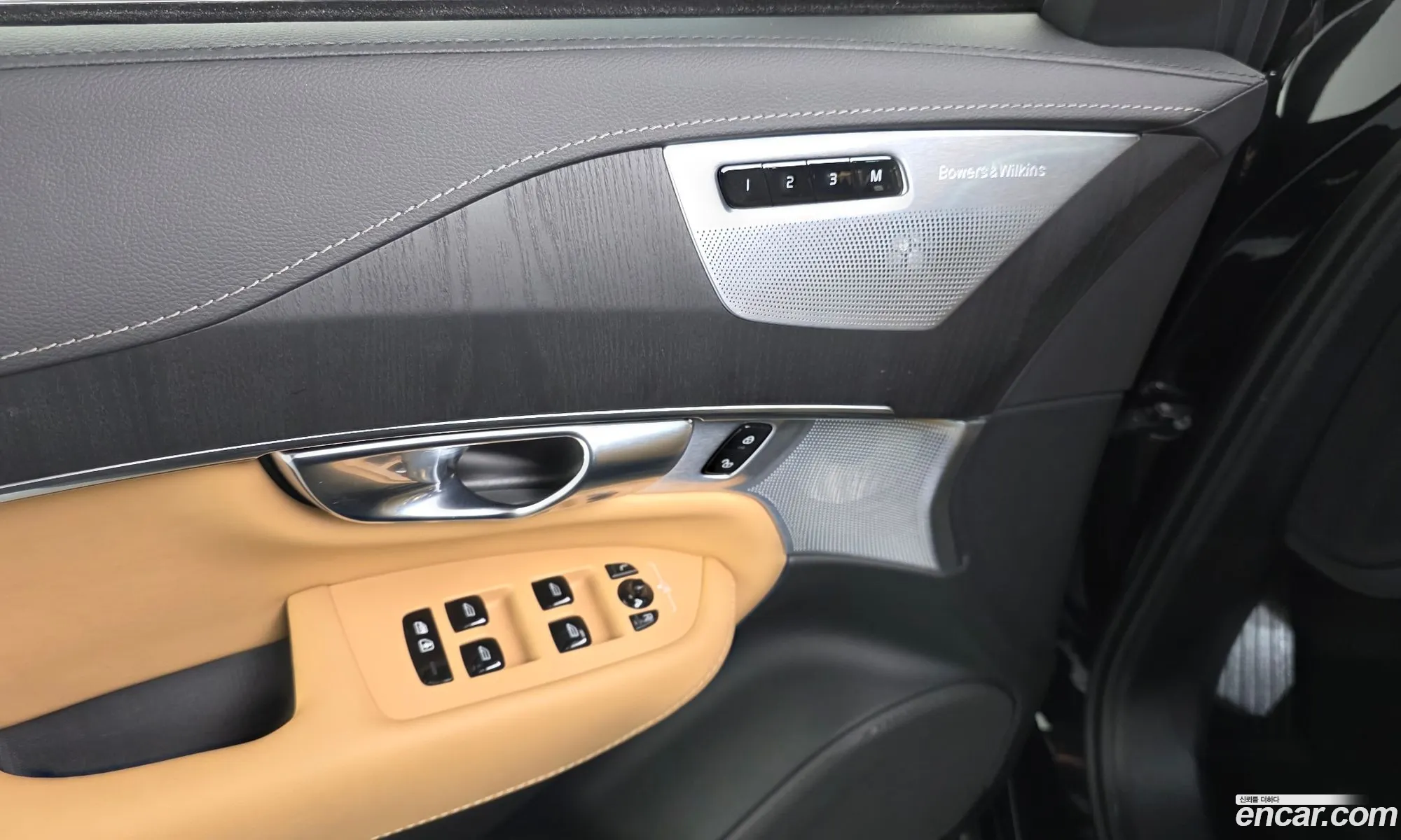 Volvo XC90 2024 YV1LF062XR1251663 — 22