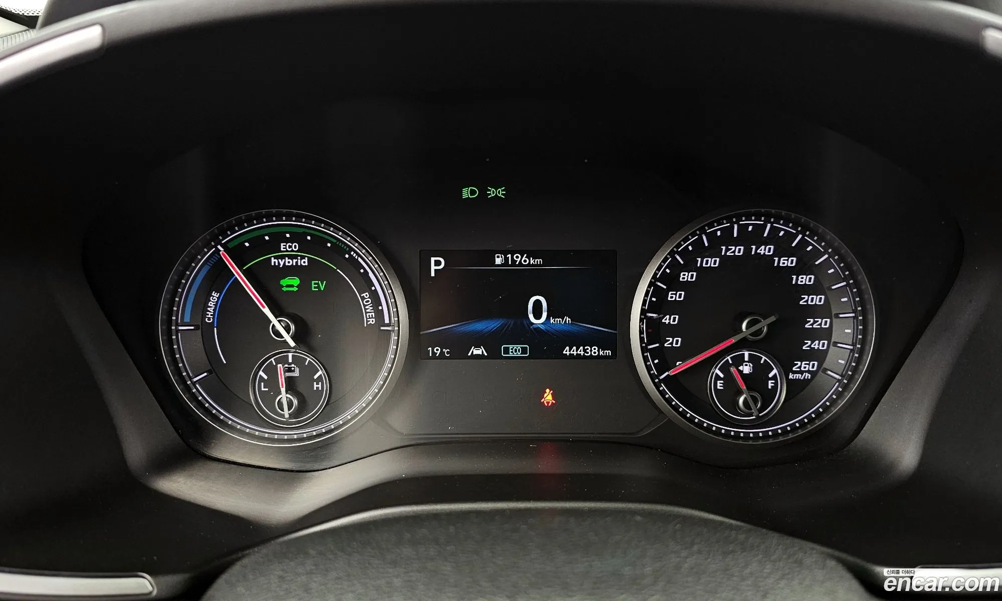 Hyundai Santa Fe 2023 — 23