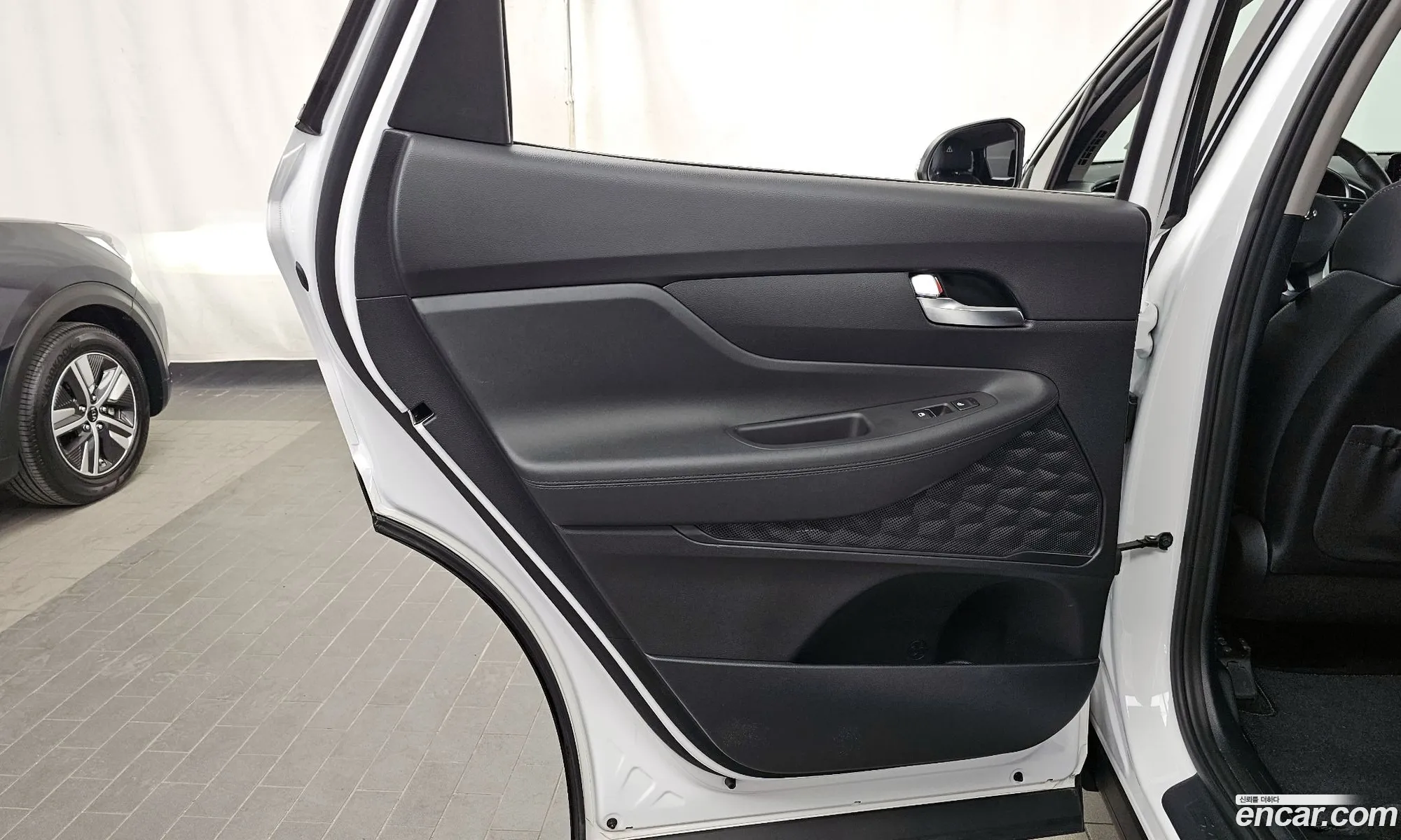 Hyundai Santa Fe 2023 — 31