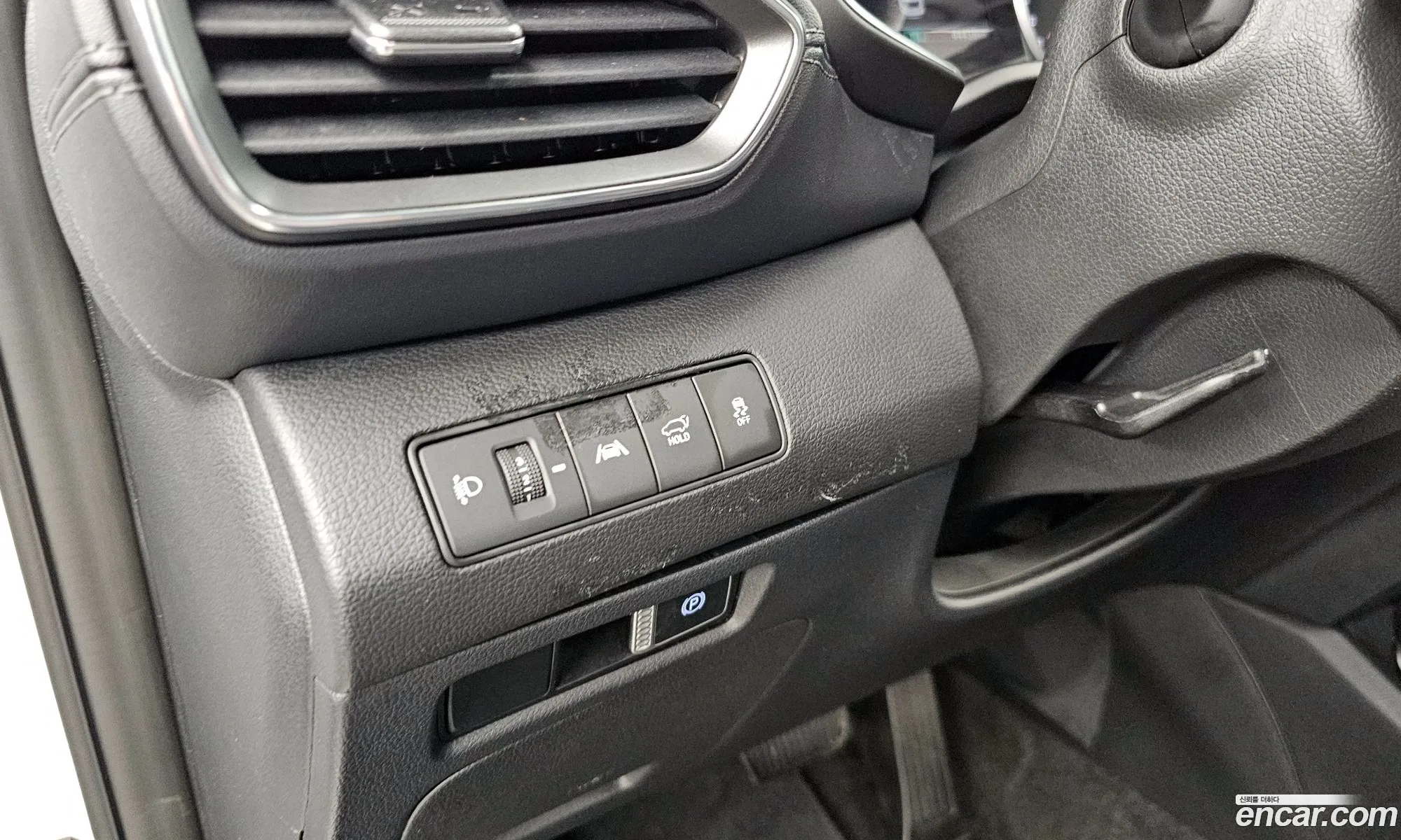 Hyundai Santa Fe 2023 — 18