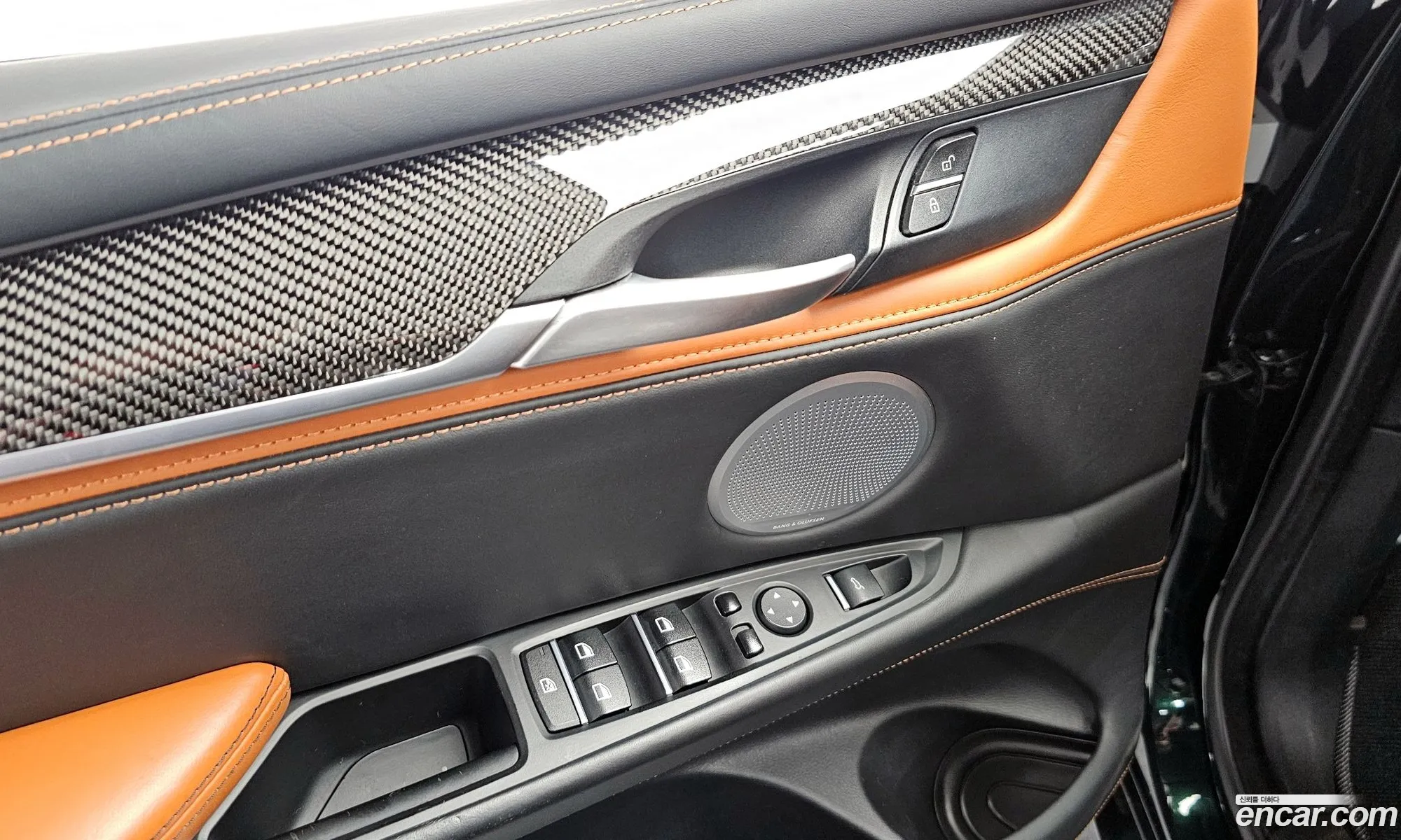 BMW X5 M 2015 WBSKT6101F0C88567 — 9