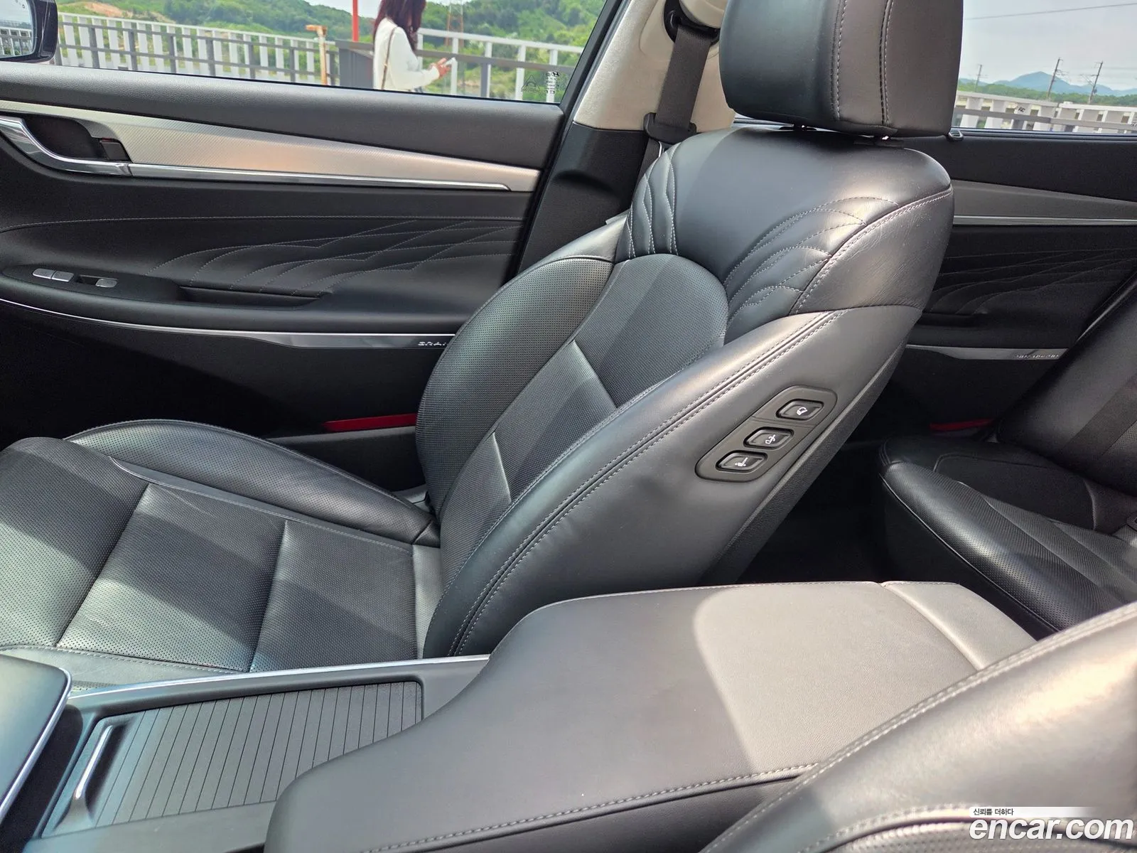 Hyundai Grandeur IG 2019 — 13