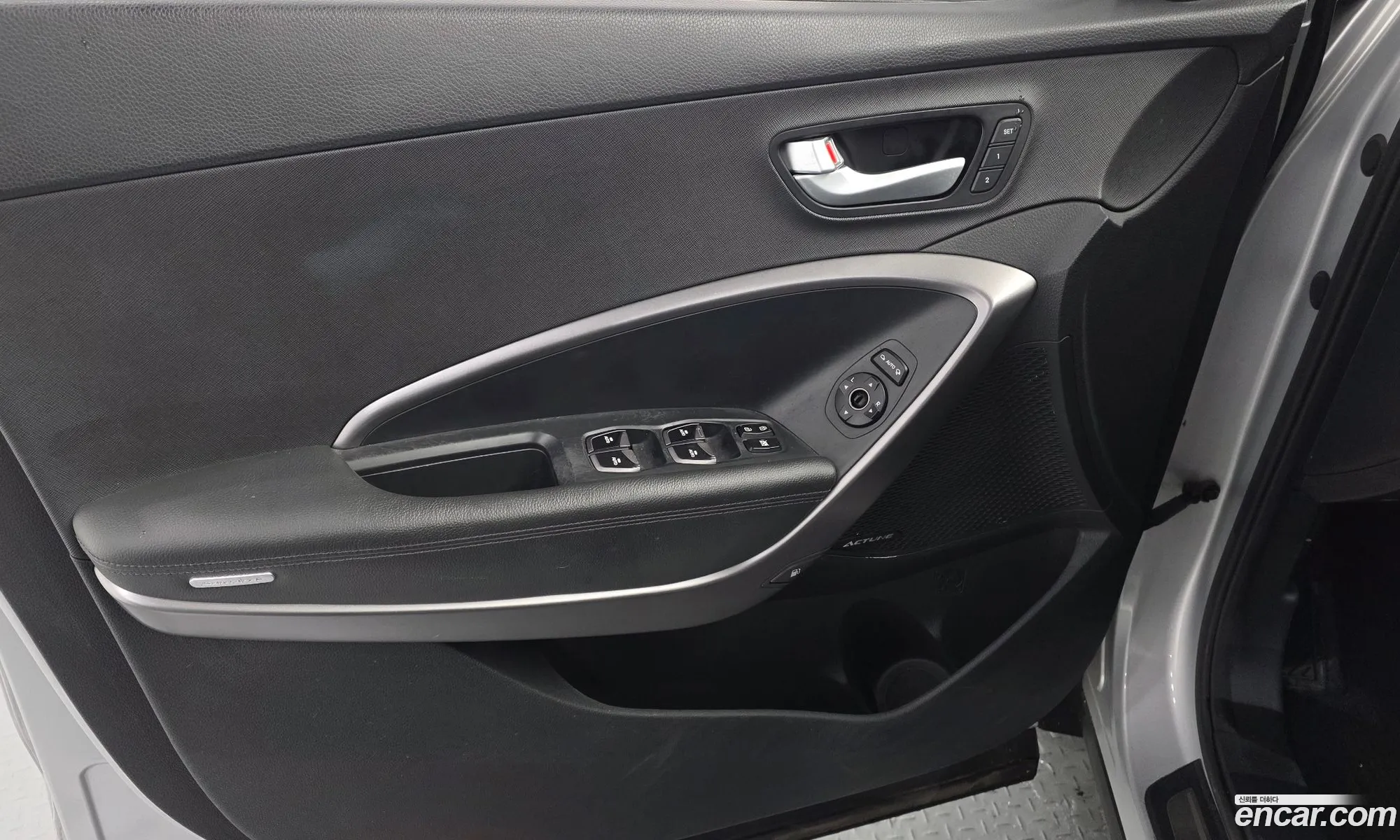 Hyundai Santa Fe DM 2012 — 21