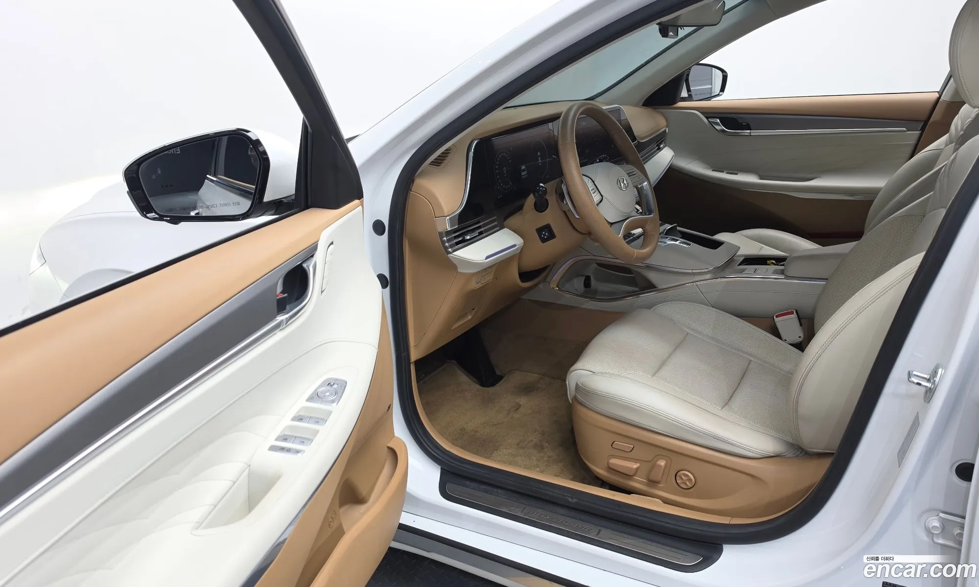Hyundai Grandeur IG 2021 — 27