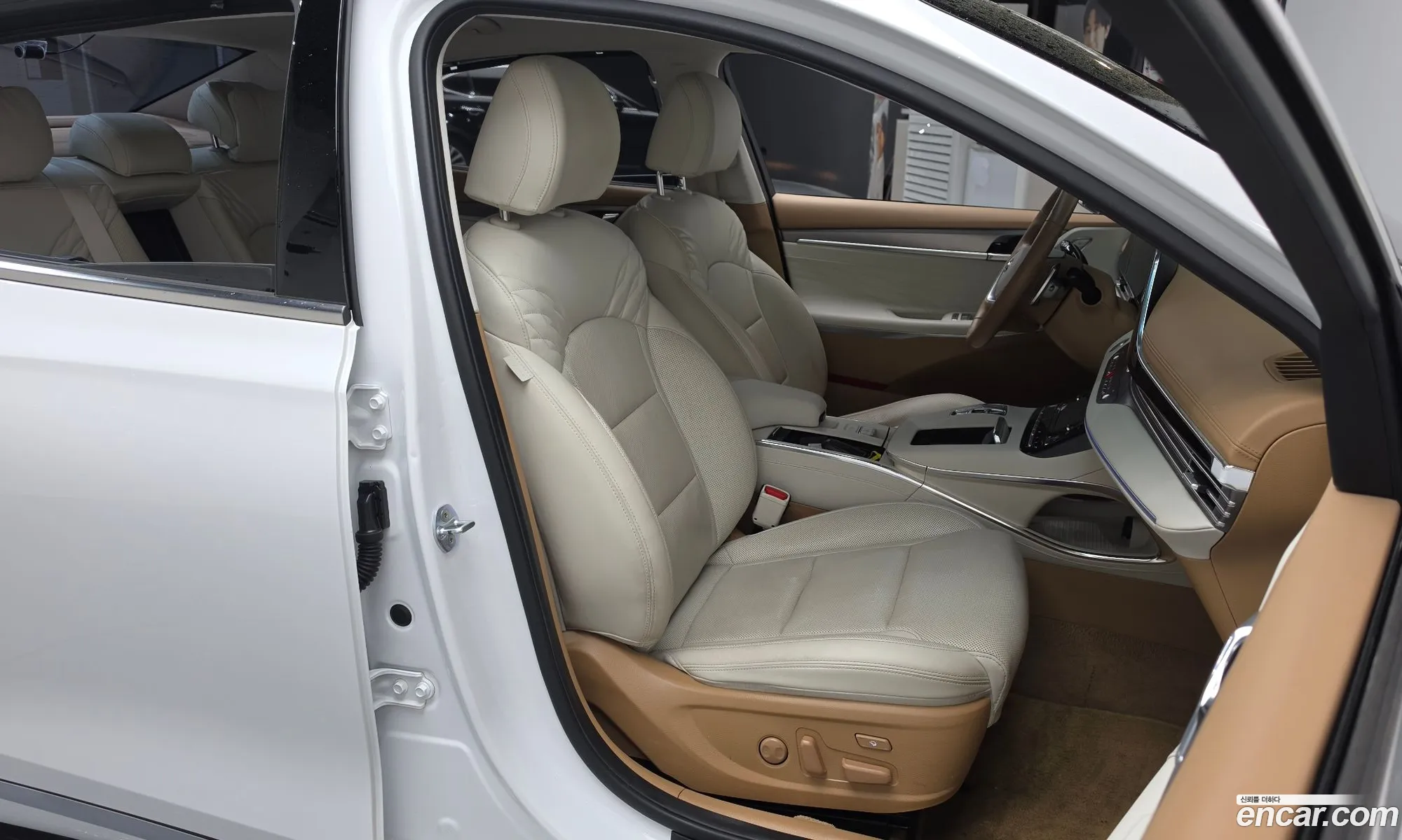 Hyundai Grandeur IG 2021 — 31