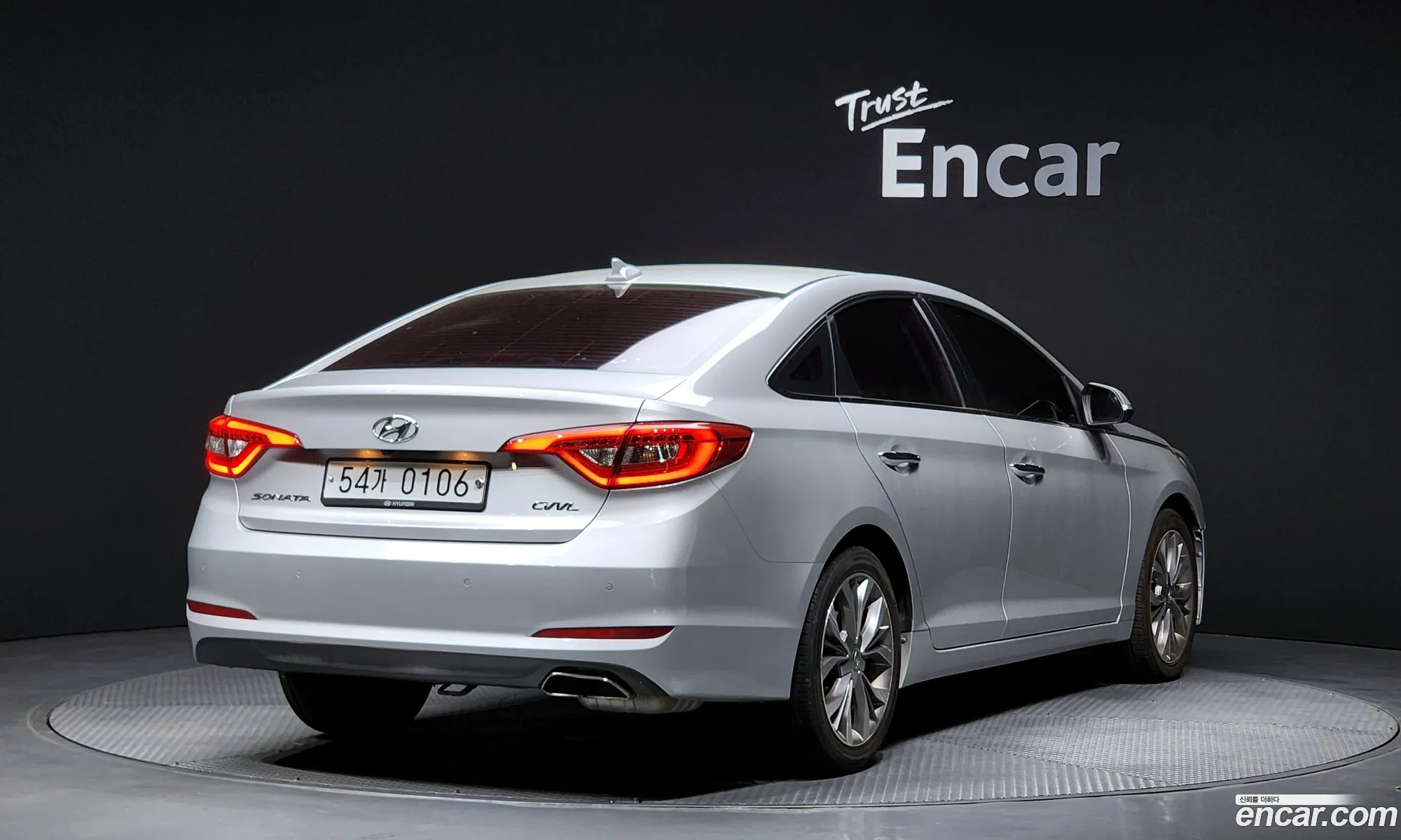 Hyundai LF Sonata 2015 — 20