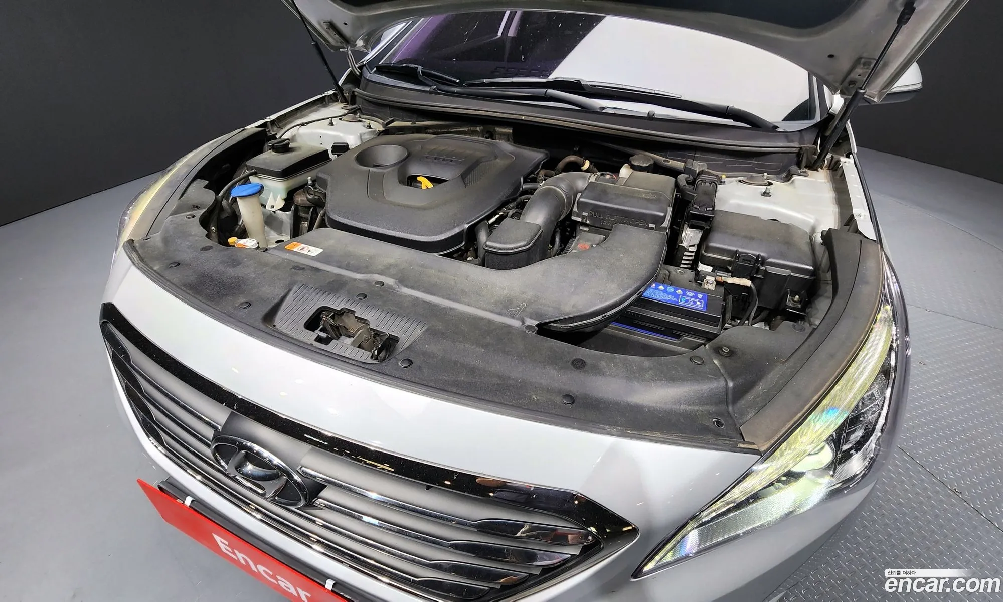 Hyundai LF Sonata 2015 — 2