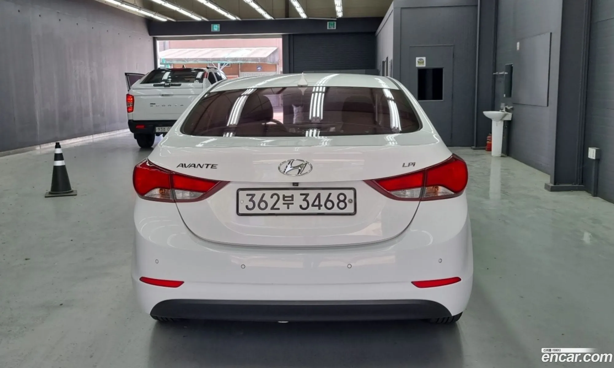 Hyundai Elantra 2015 — 2