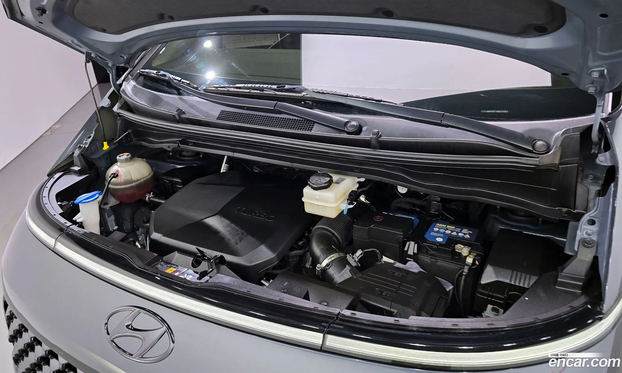 Hyundai Staria 2022 — 17