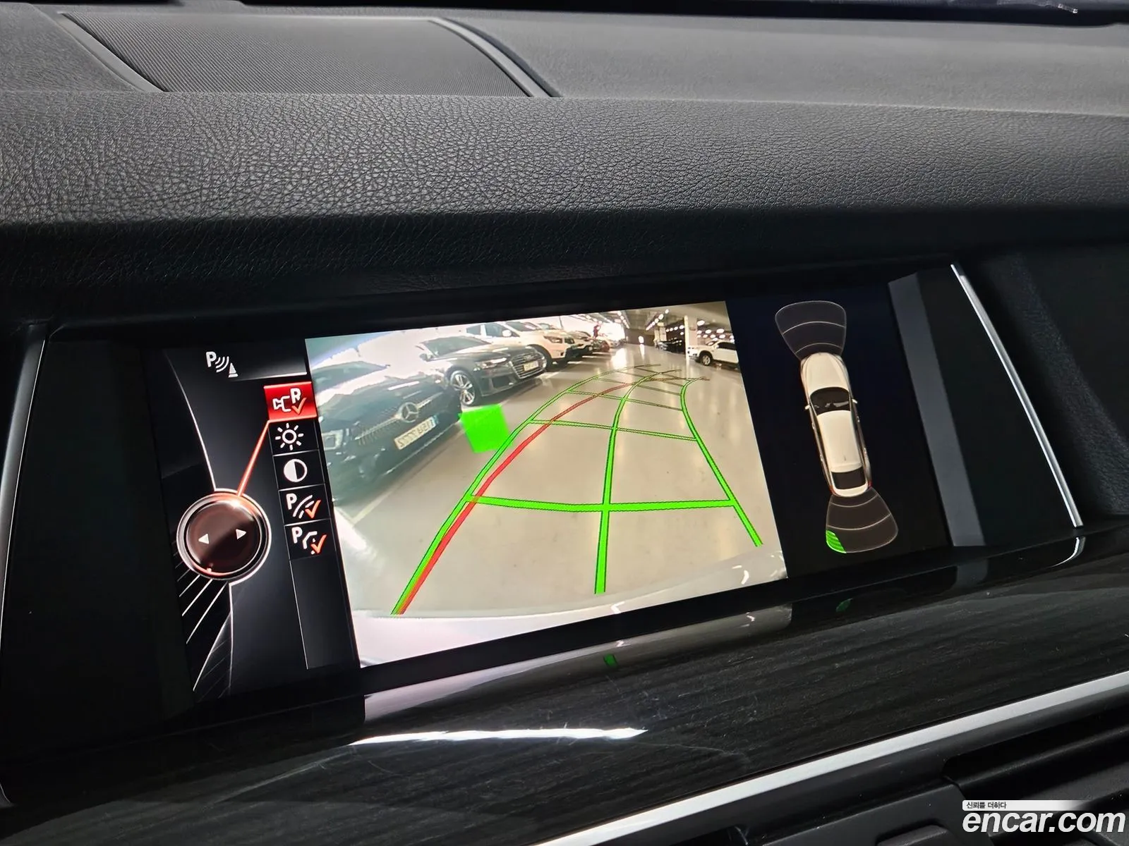 BMW 5 Series GT 2017 — 17