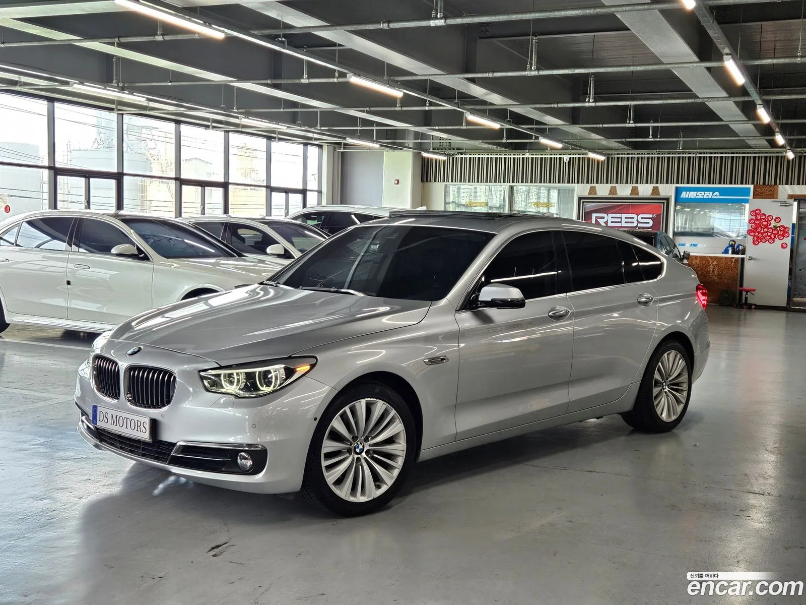 BMW 5 Series GT 2017 — 8