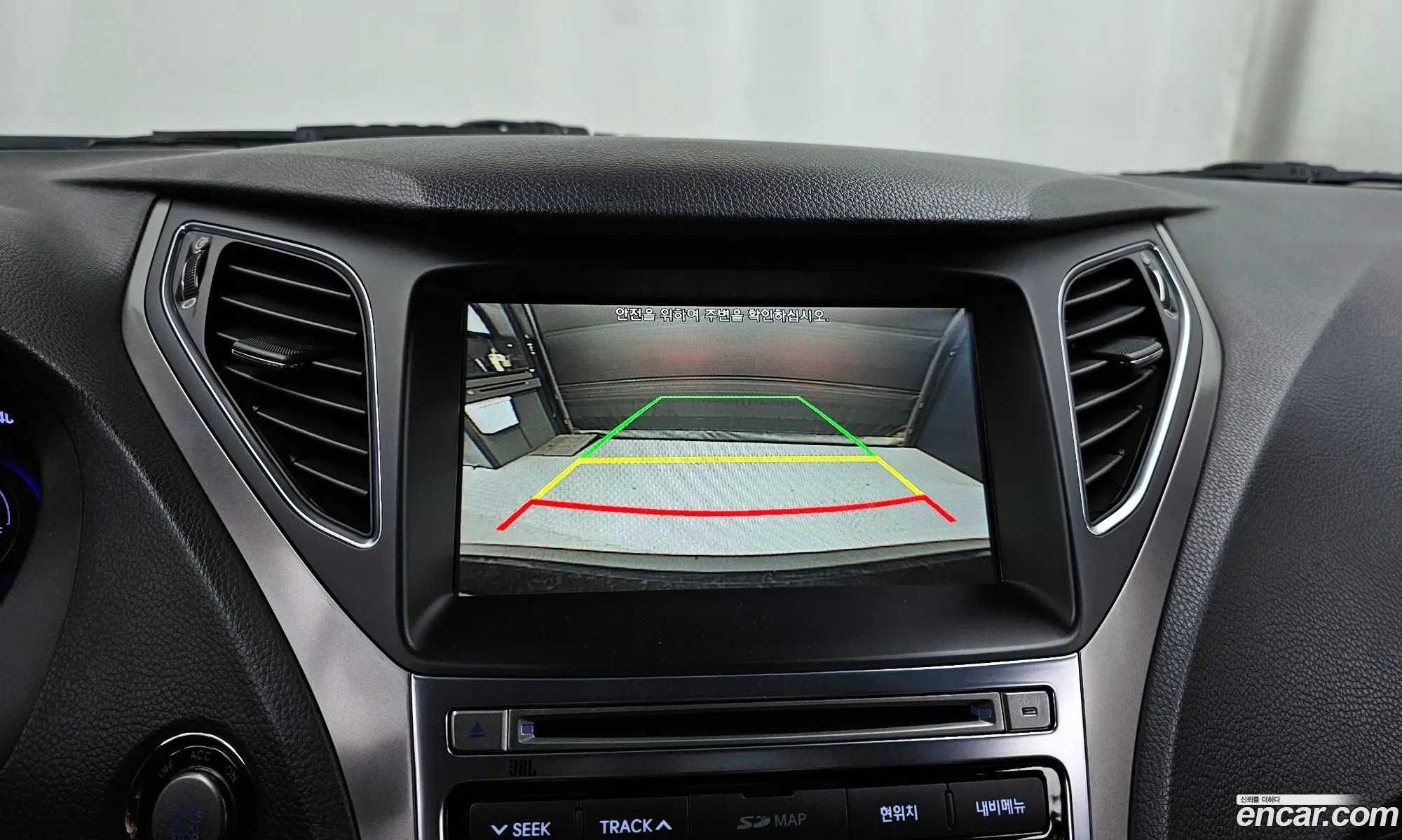 Hyundai Grandeur HG 2015 — 25